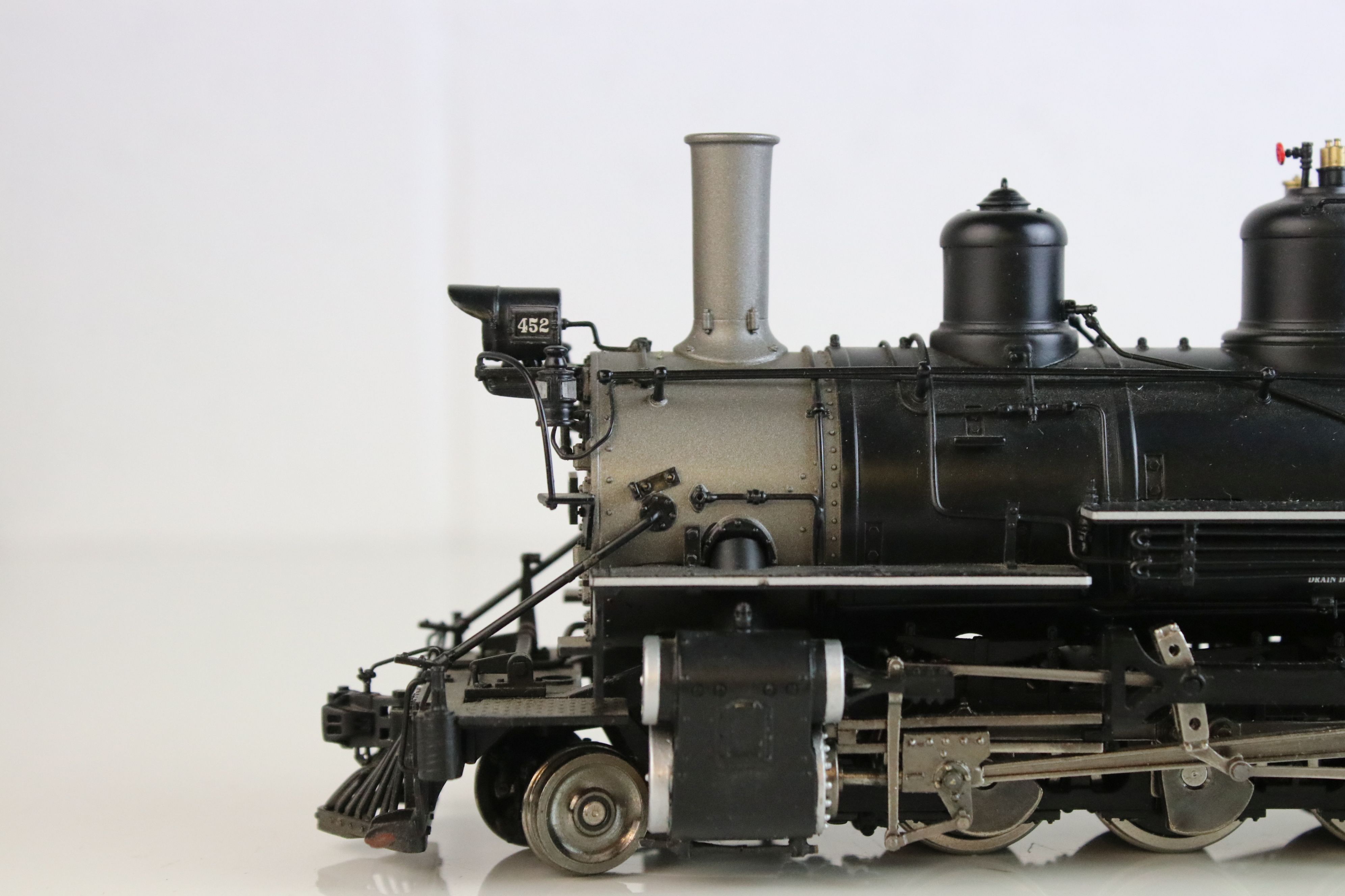 Boxed Mountain Model Imports (Korea) ON3Scale K-27 2-8-2 Factory Painted Road #452 D & RGW - Image 5 of 28