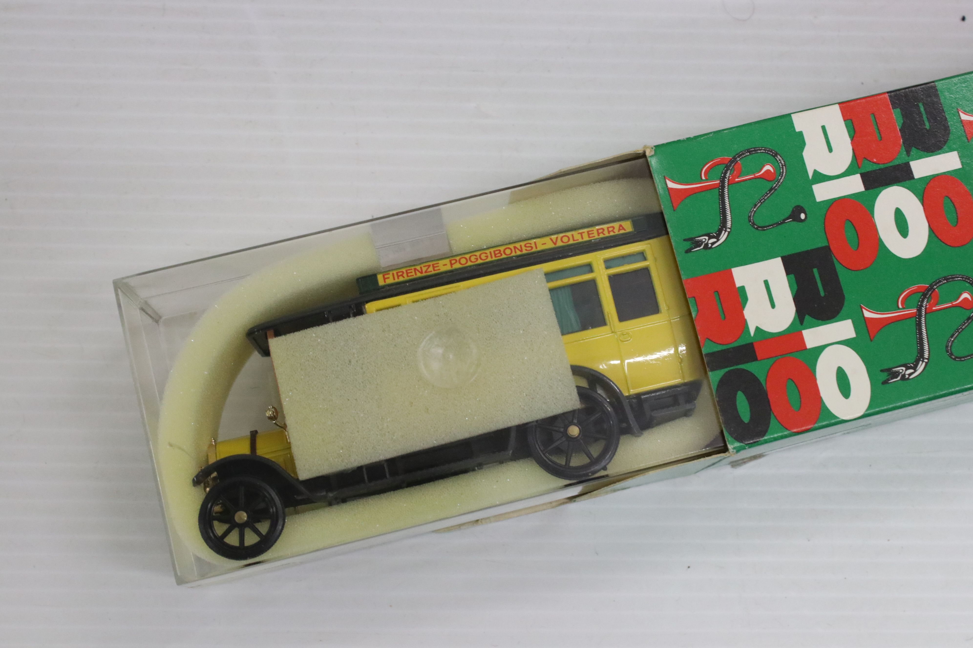 10 x Boxed diecast models to include 4 x Siku featuring 3121 Linienbus and 3 x 3814 MB-Reisebus, 2 x - Image 2 of 6