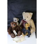 Four collectors bears in vg condition with tags to include Hermann Teddy Urjunde, 50cm, Dean's Rag