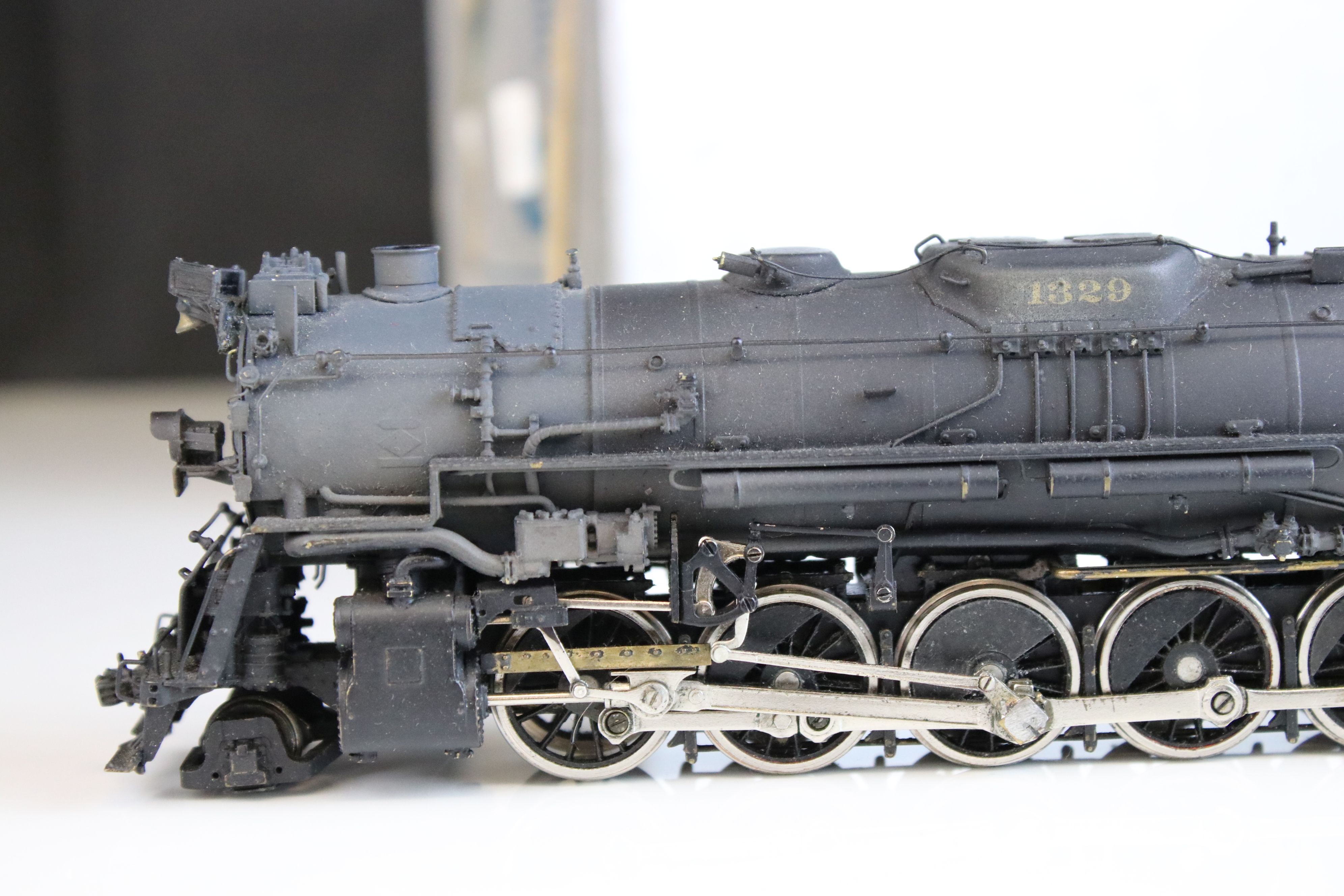 Boxed Daiyoung Models Co HO gauge ST275 Chesapeake & Ohio Railway Class T-1 2-10-4 '1329'brass - Image 10 of 17