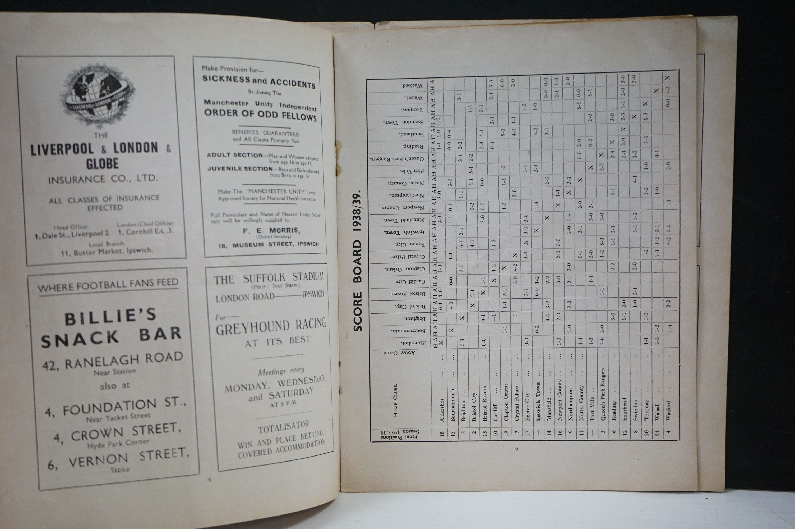 FIRST SEASON IPSWICH TOWN FOOTBALL PROGRAMME - Versus Street (FA Cup) 26/11/38. Programme is - Bild 5 aus 7