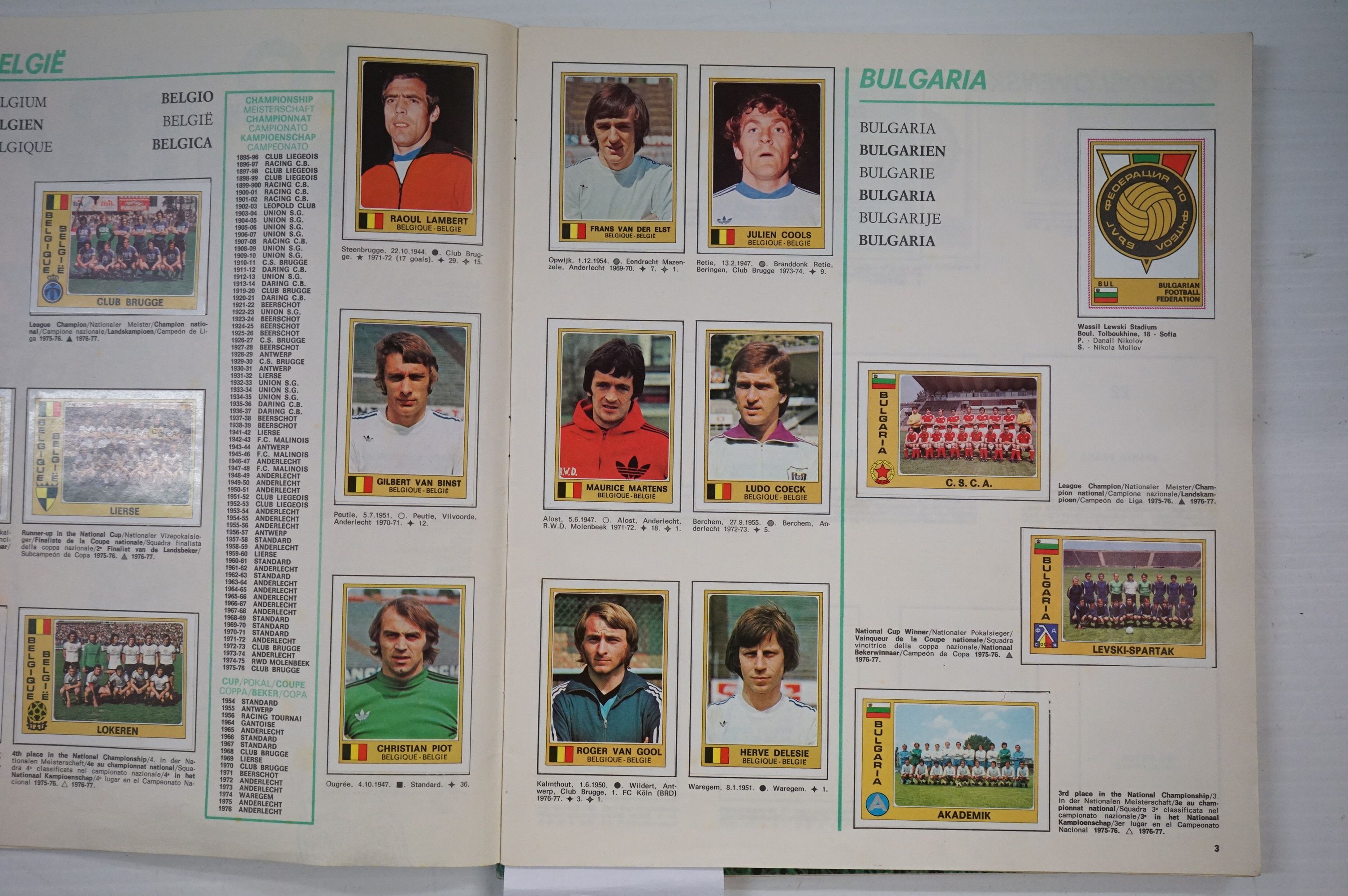 Football Sticker Albums - Two Euro Football Panini albums to include 79 and 1977, both complete - Bild 3 aus 7