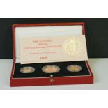 A Royal Mint 500th Anniversary 1489-1989 gold proof sovereign three coin set in original