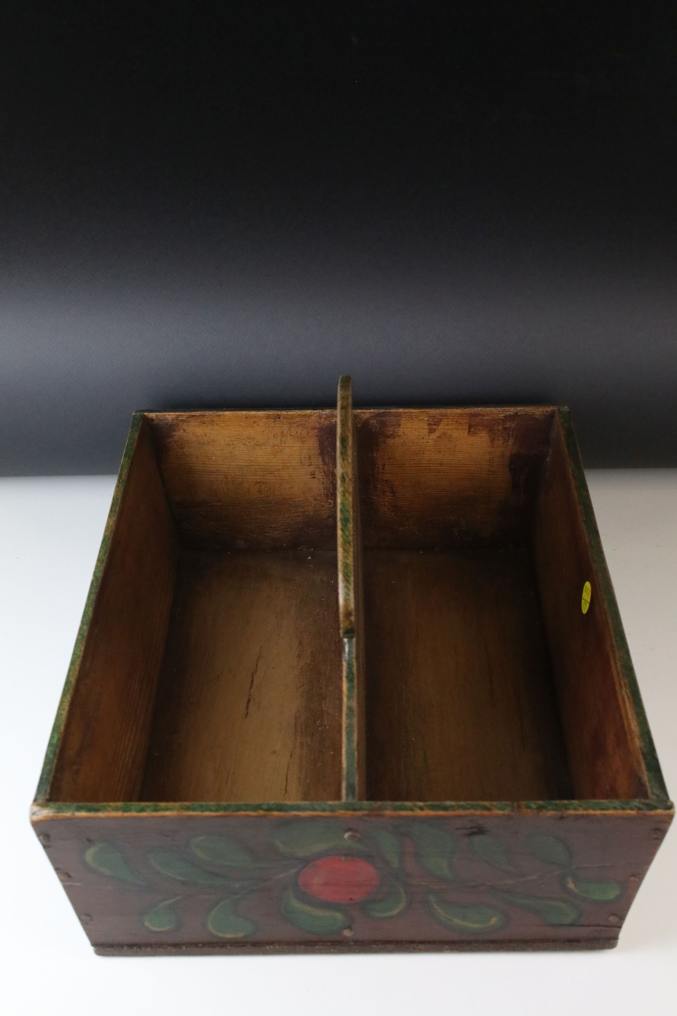 Late 19th century Pine Cutlery Box with barge ware decoration, possibly American - Image 2 of 5