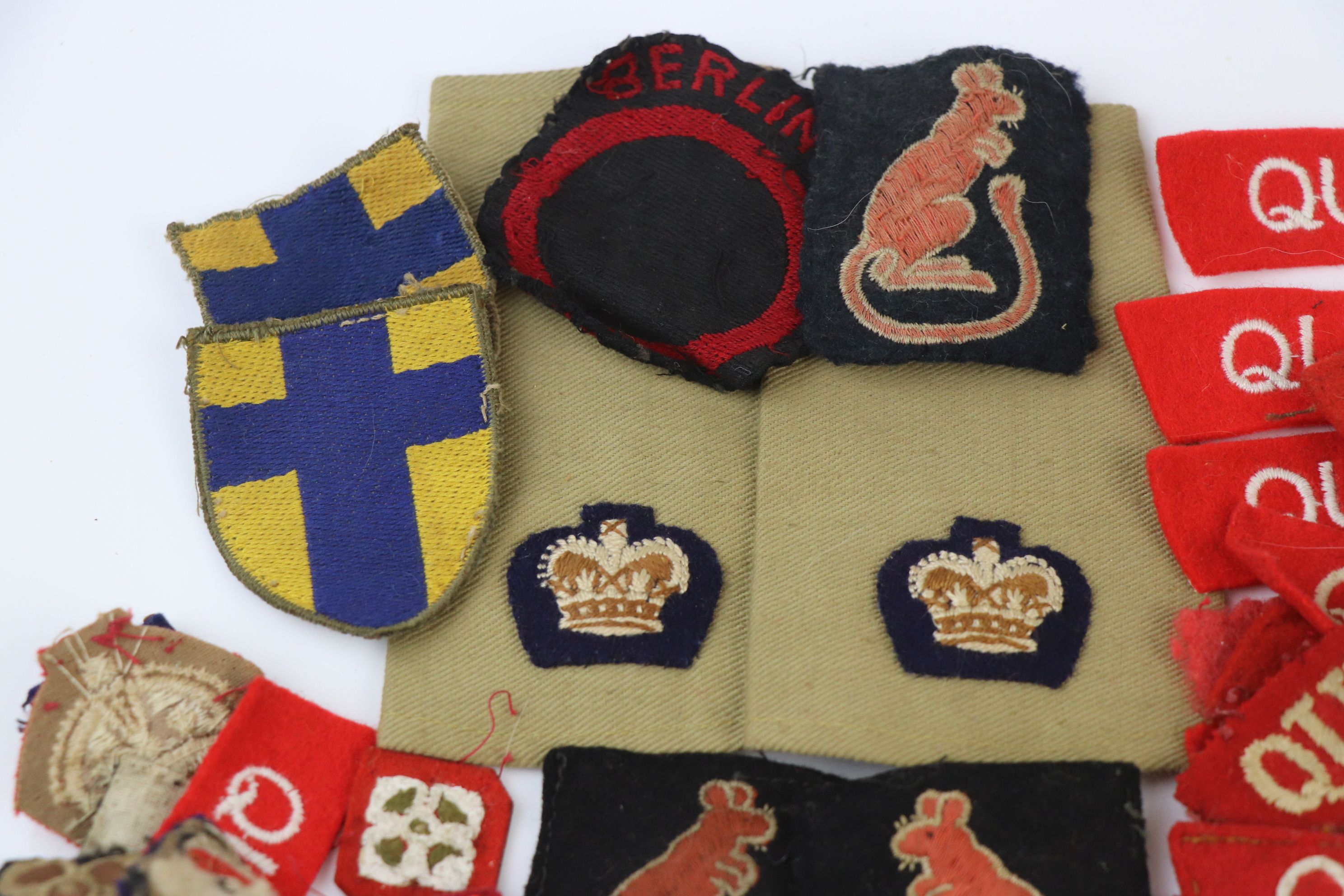 A Large Collection Of Mainly World War Two Era British Military Cloth Badges To Include Regimental - Image 3 of 10