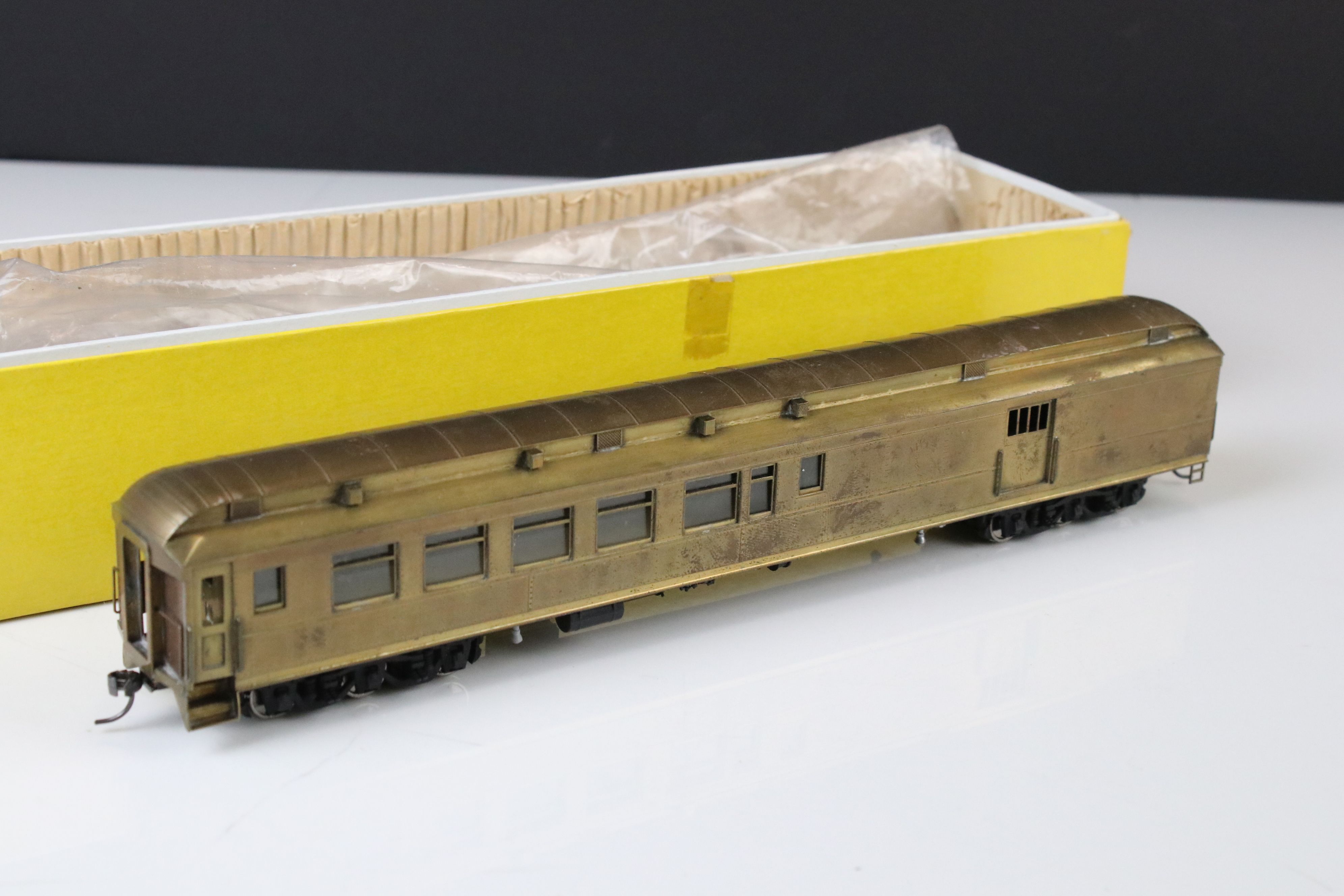 Three boxed E Suydam & Co HO Railroad Equipment Baggage Car brass models to include 2 x RR-7 (one - Image 11 of 25