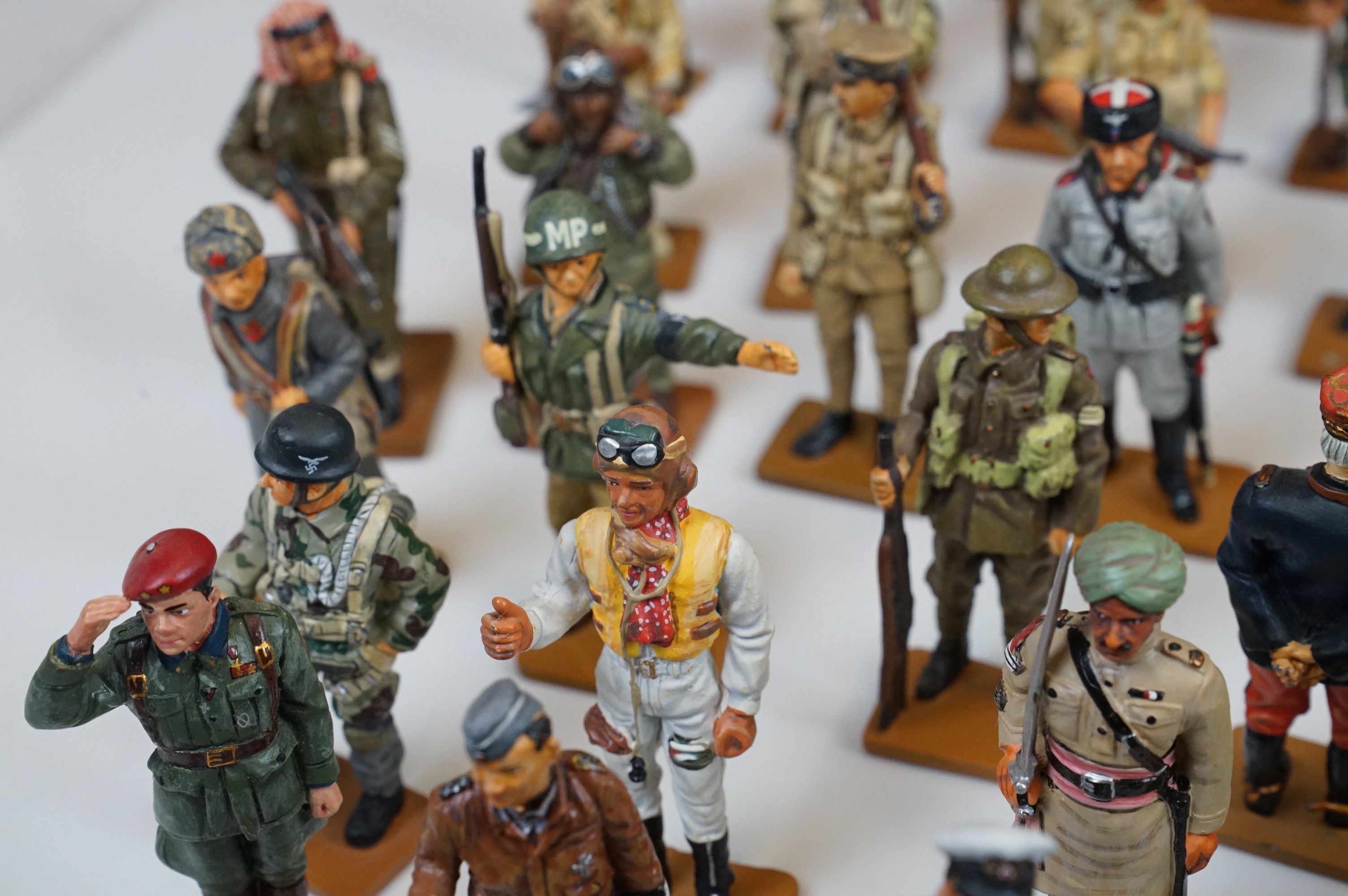 A large collection of Del Prado metal military figures to include WW2 German Warrant officer, Gurkha - Image 11 of 20