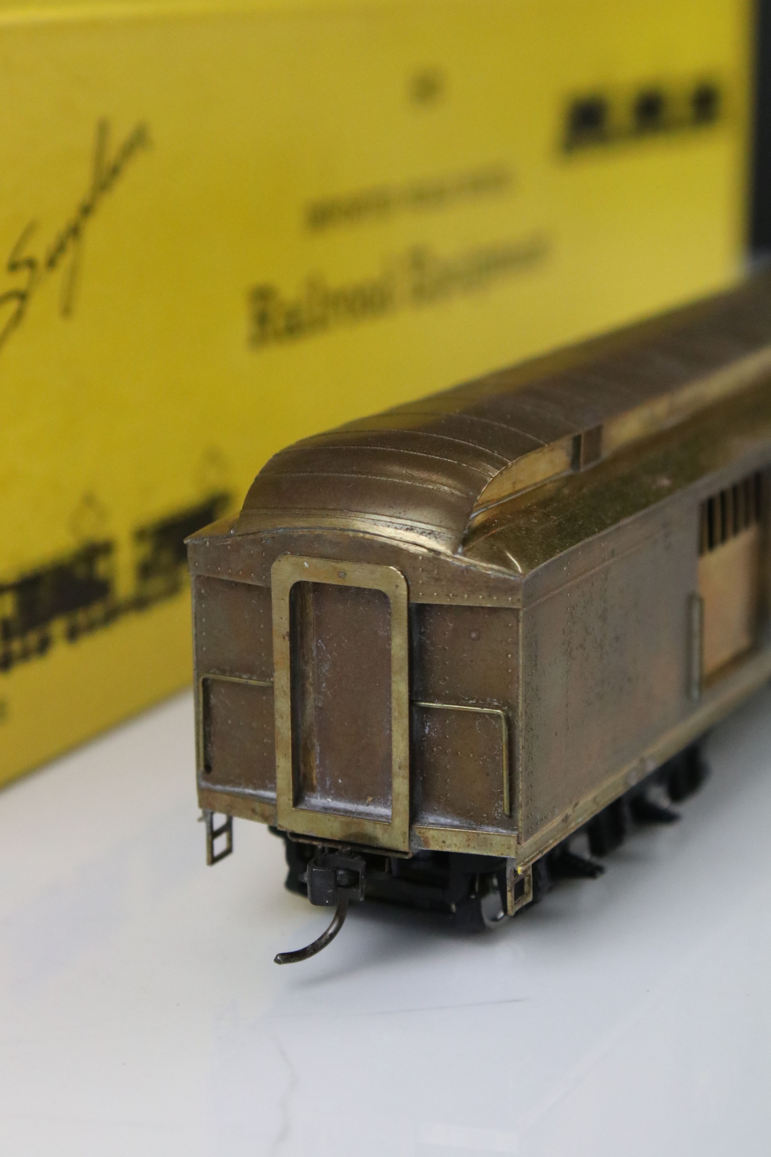 Three boxed E Suydam & Co HO Railroad Equipment Baggage Car brass models to include 2 x RR-7 (one - Image 20 of 25