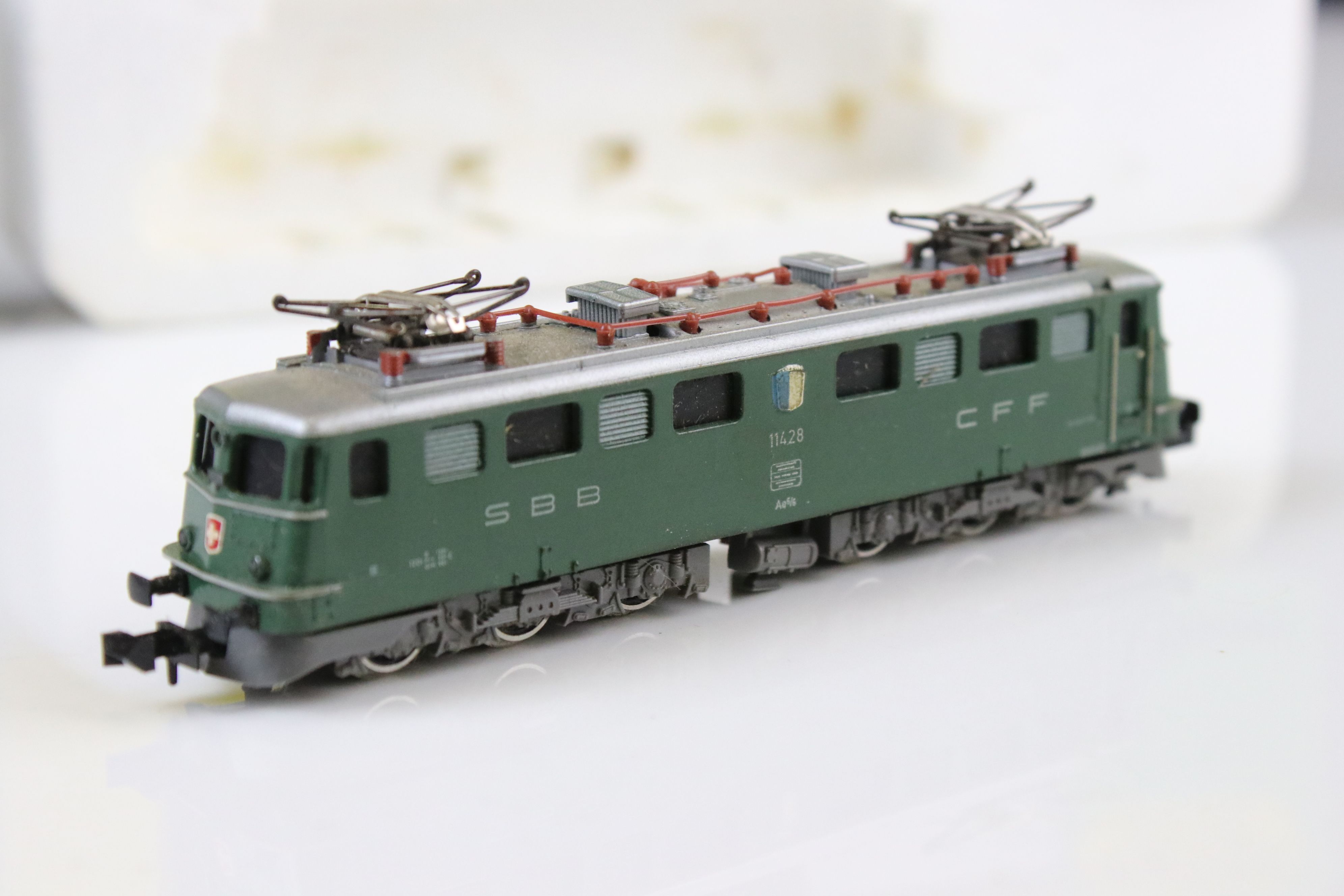 Boxed Minitrix N gauge 2936 locomotive plus a Graham Farish 0-6-0 Southern loco within Bachmann Plus - Image 5 of 7