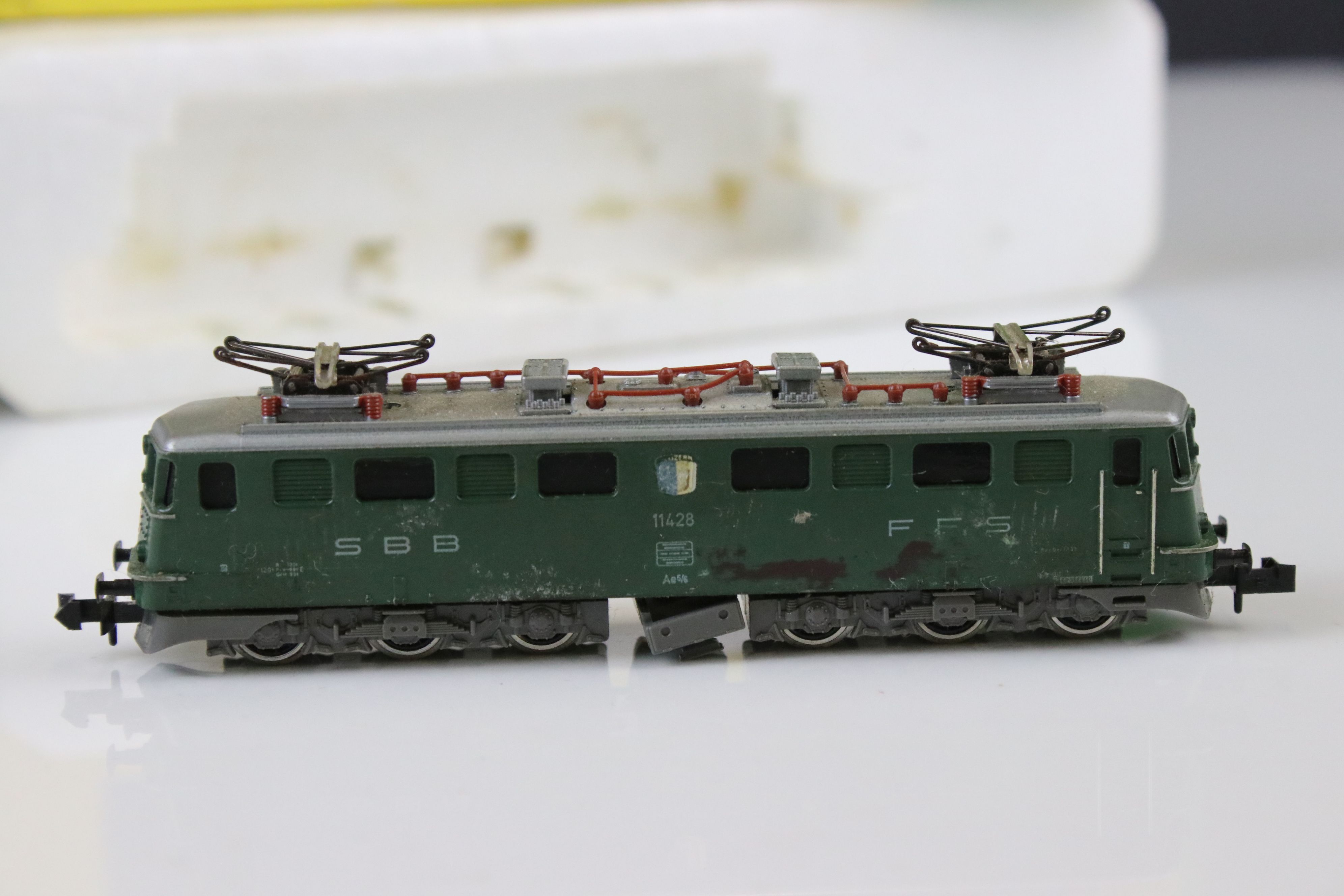 Boxed Minitrix N gauge 2936 locomotive plus a Graham Farish 0-6-0 Southern loco within Bachmann Plus - Image 6 of 7