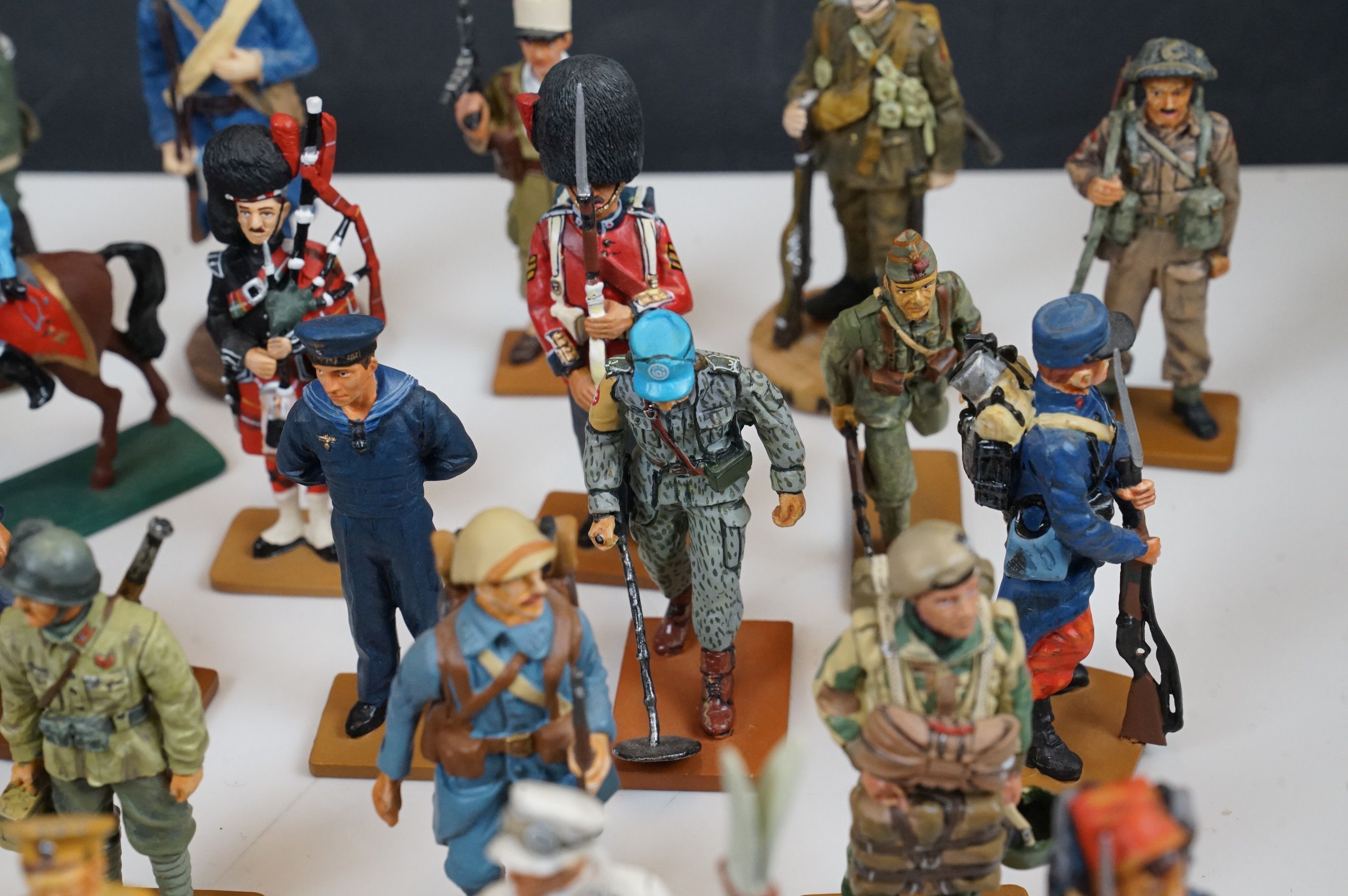 A large collection of Del Prado metal military figures to include WW2 German Warrant officer, Gurkha - Image 16 of 20
