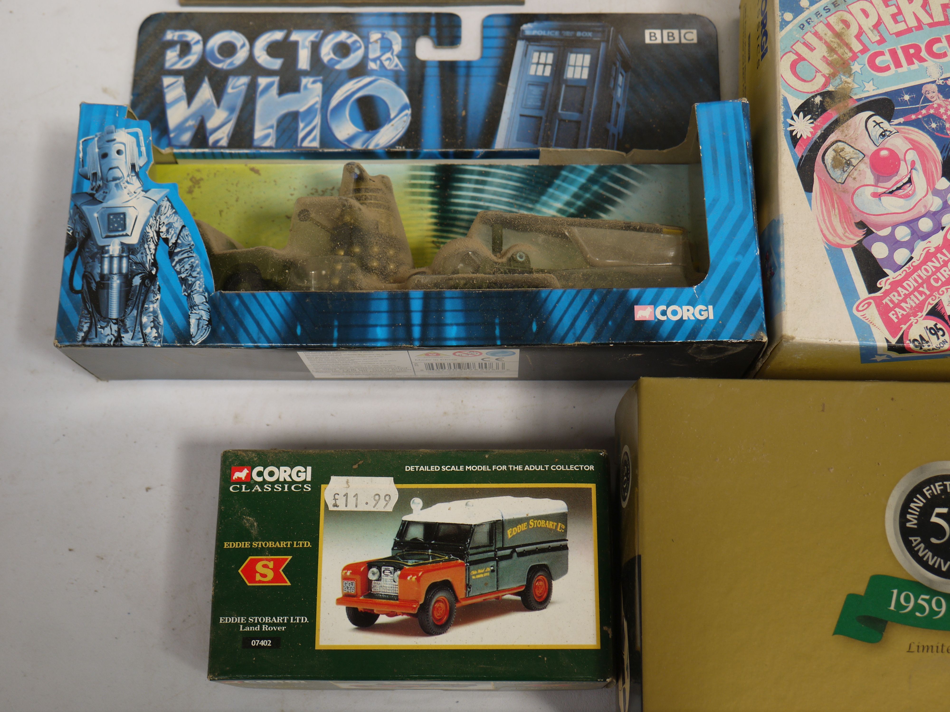 A collection of boxed Corgi diecast Land Rovers to include Last of the Summer Wine, Fighting - Image 3 of 7