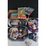 Doctor Who - Large quantity of BBC Doctor Who trading cards, plus large quantity of Ladybird books