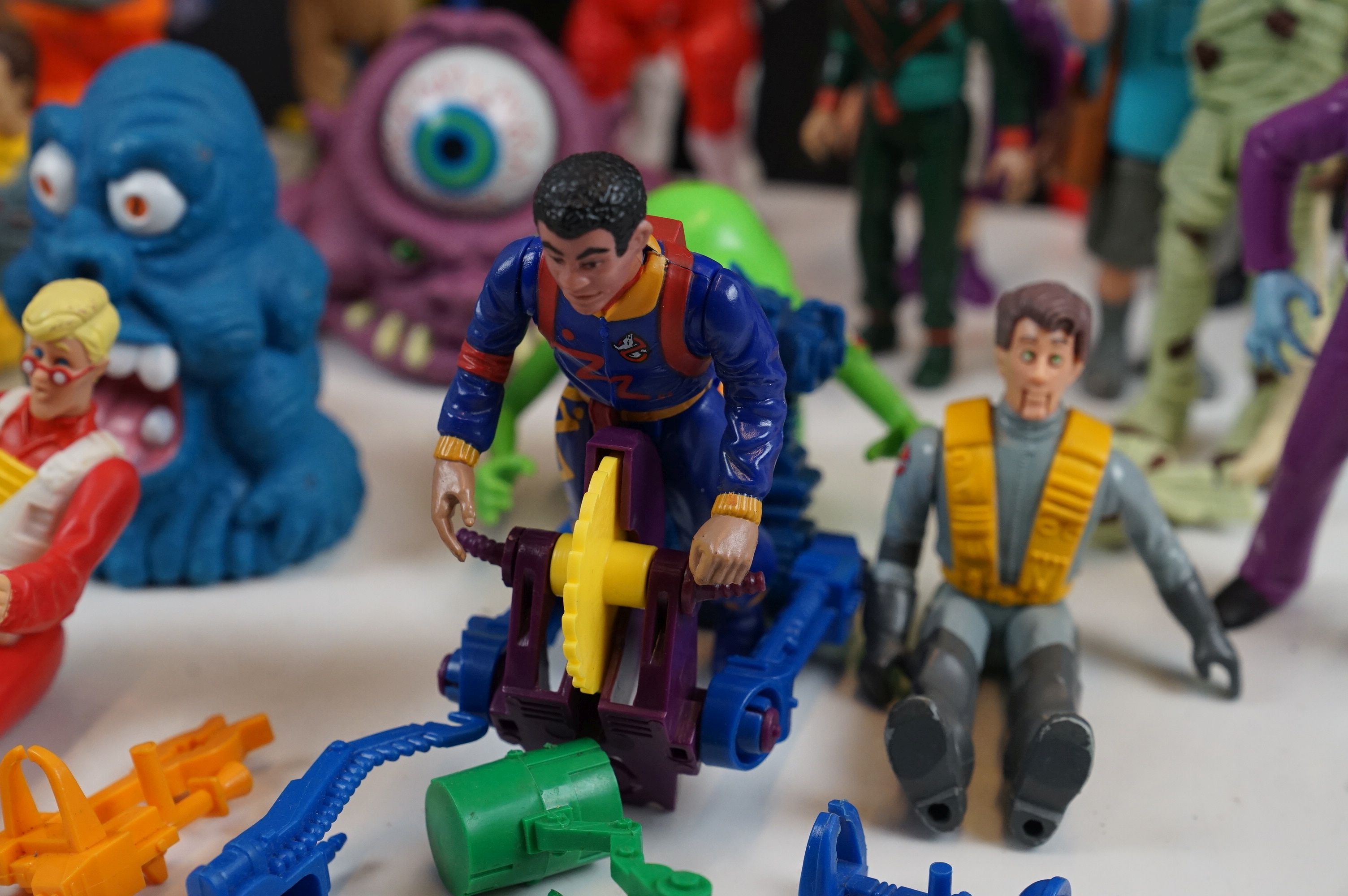 Kenner The Real Ghostbusters - Collection of 28 original figures with some accessories to include - Image 2 of 12