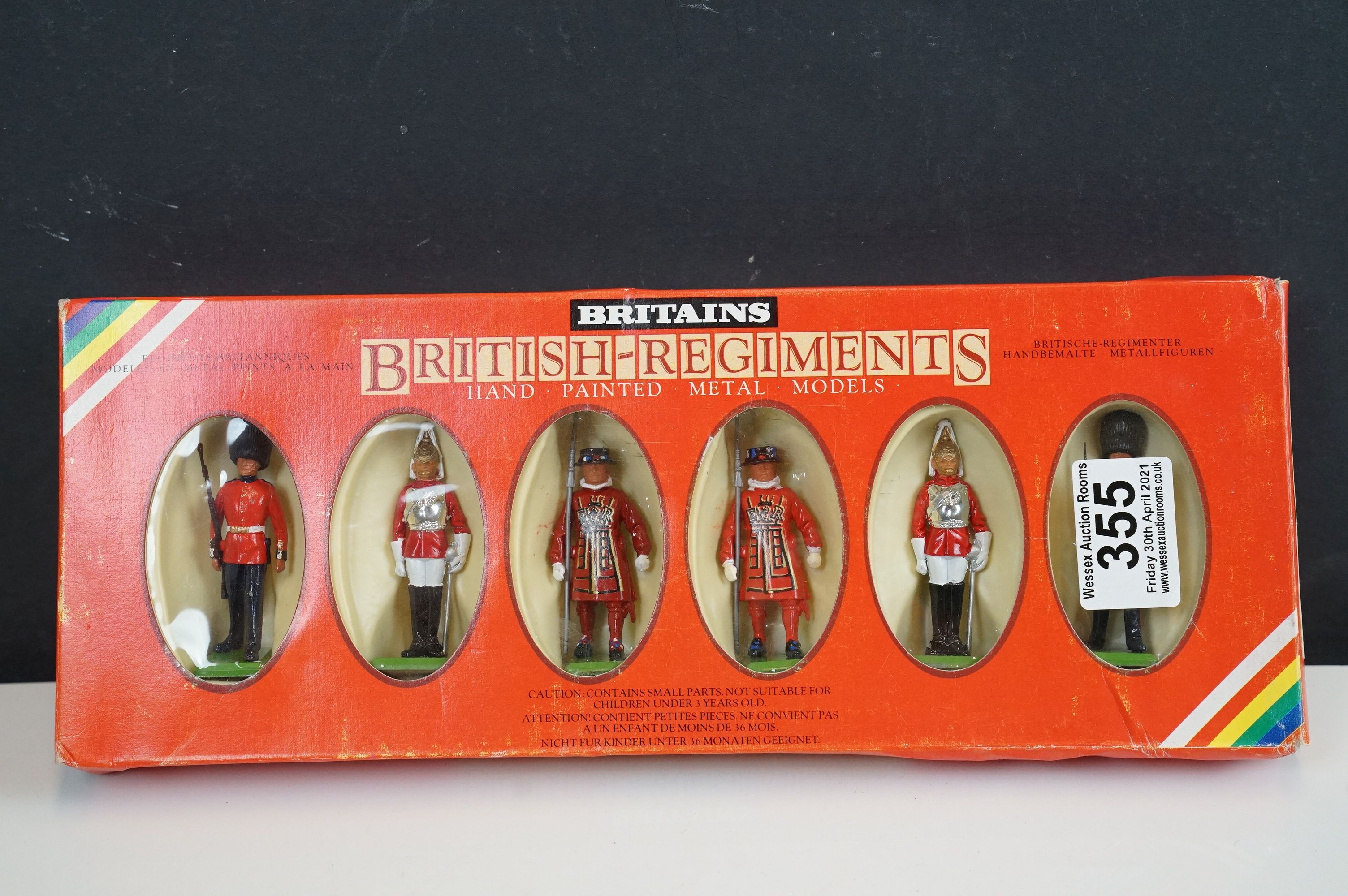 A collection of boxed Britains soldiers to include 7218 Queen Elizabethh II and Lifeguards, 7235 - Image 3 of 5