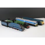 Four OO gauge locomotives to include 3 x Hornby (Flying Scotsman, Yeoman Kenneth J Painter &