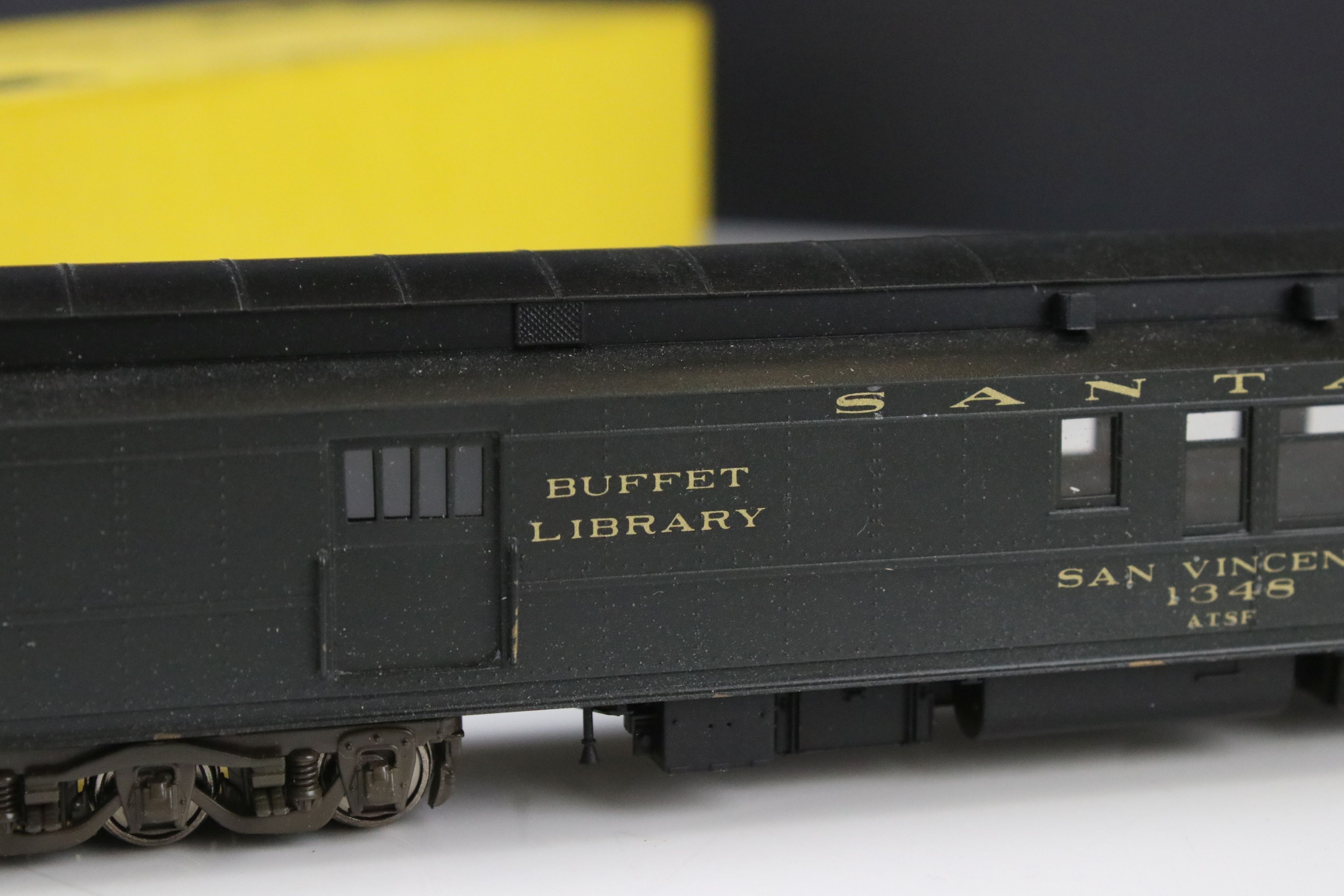 Three boxed E Suydam & Co HO Railroad Equipment Baggage Car brass models to include 2 x RR-7 (one - Image 6 of 25