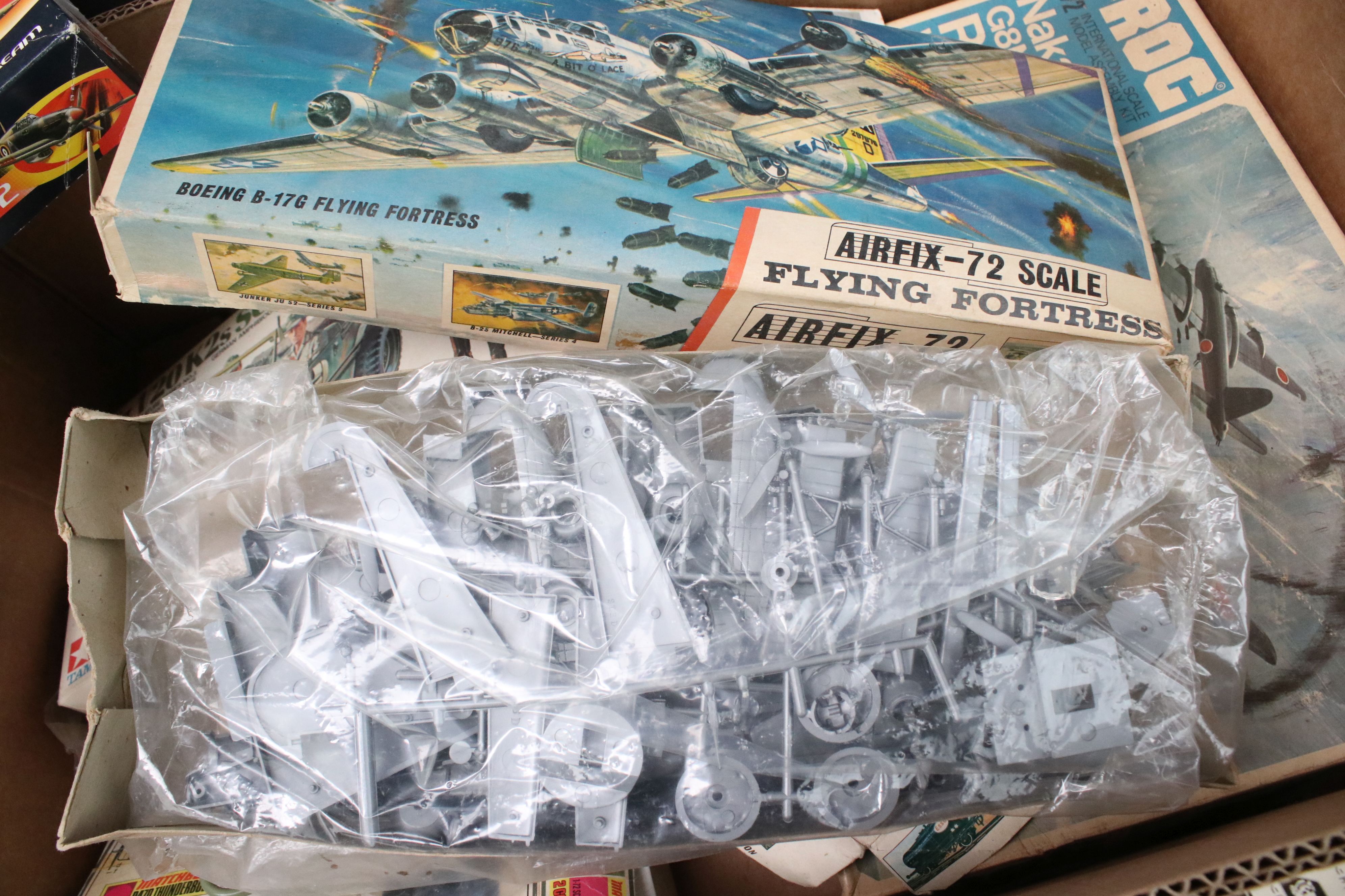 Model Kits - Around 30 boxed plastic model kits and figure sets to include Tamiya, Airfix, Hasegawa, - Image 5 of 30