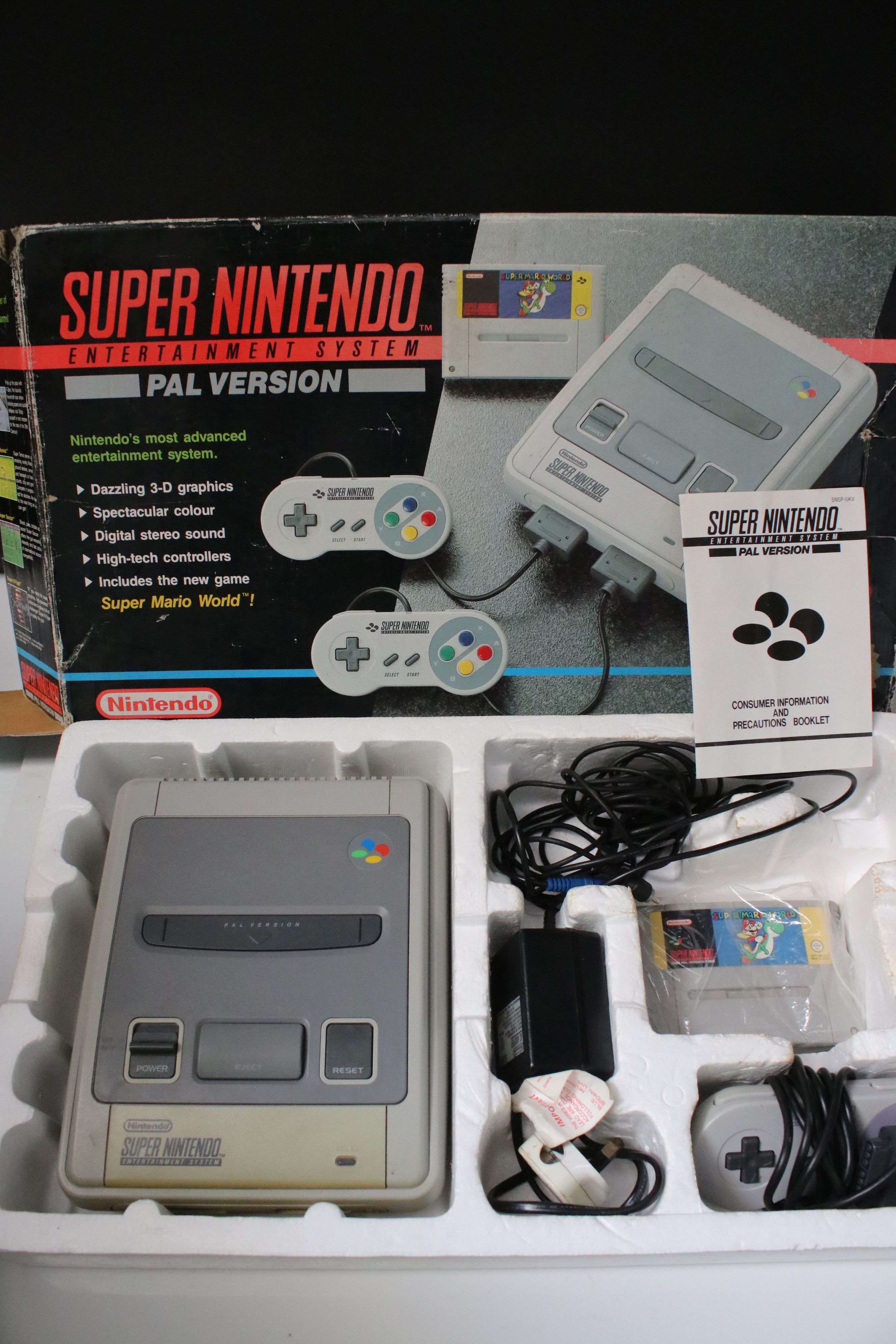 Retro Gaming - Boxed Super Nintendo SNES console with one controller and Super Mario World cartridge - Image 6 of 10