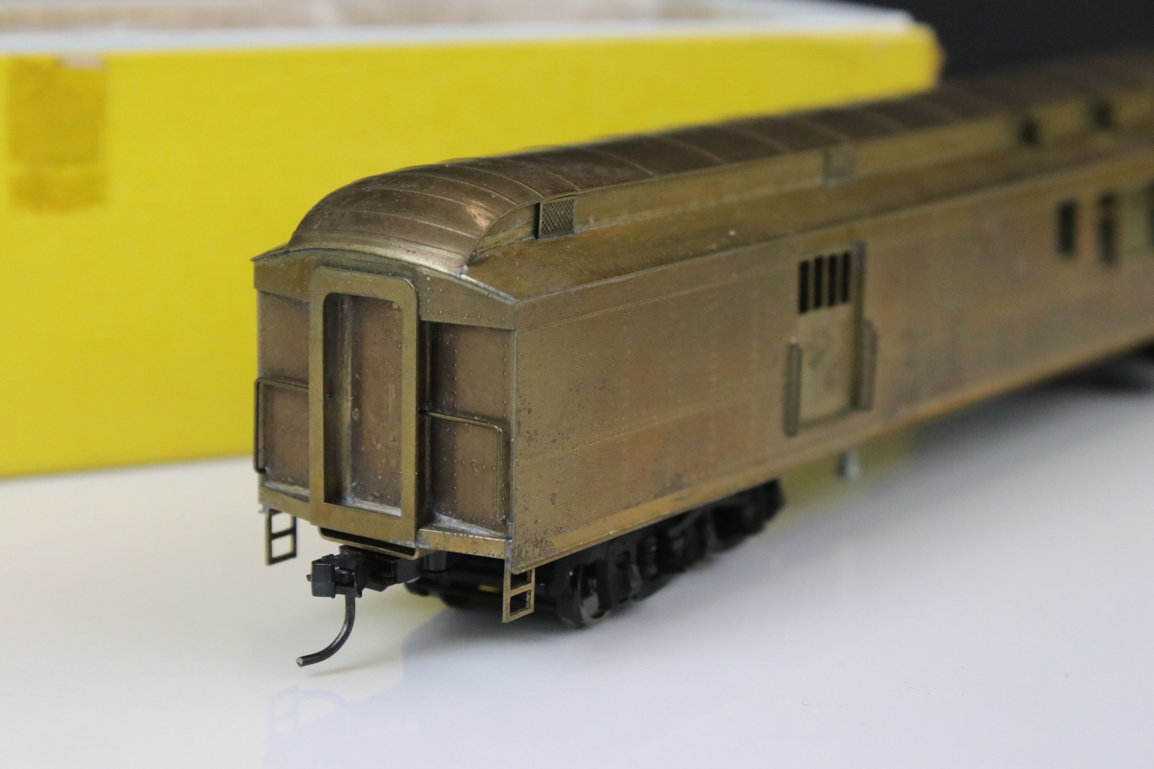 Three boxed E Suydam & Co HO Railroad Equipment Baggage Car brass models to include 2 x RR-7 (one - Image 16 of 25