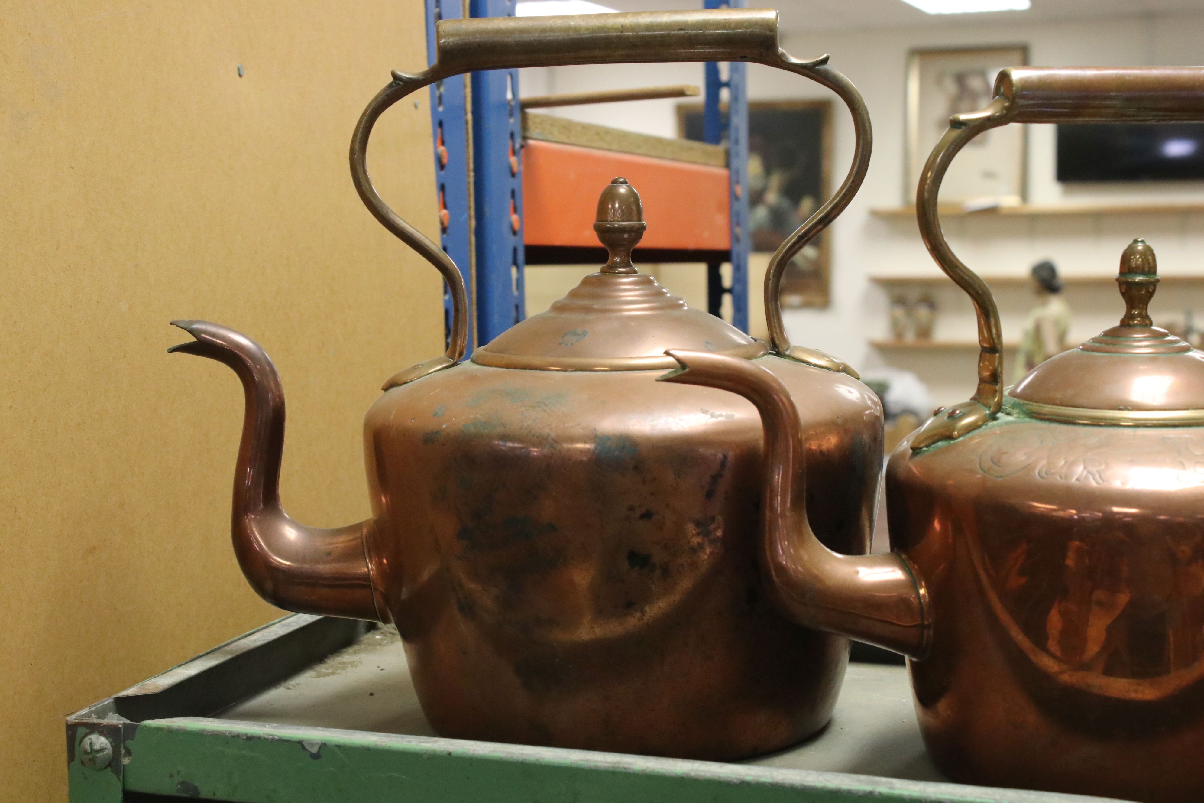 A group of four 19th century Copper Kettles - Image 2 of 4