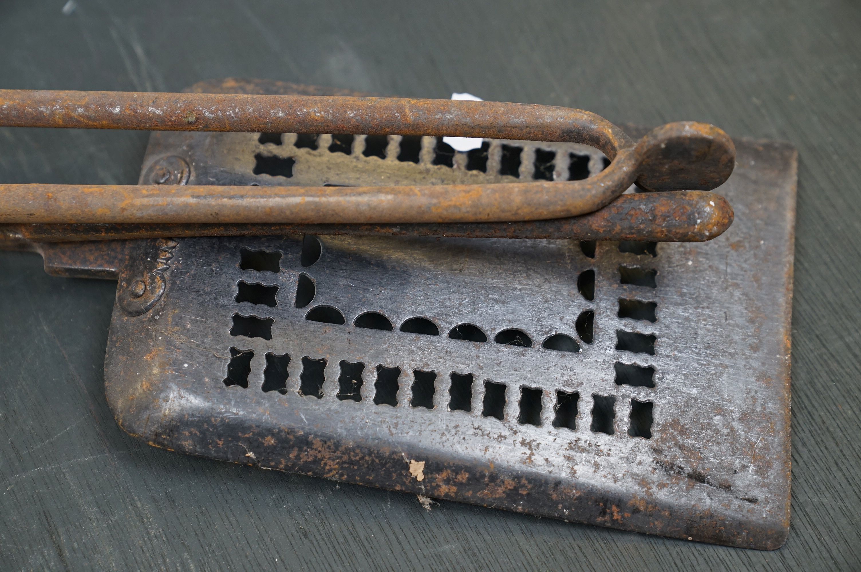 A vintage iron three piece fire tool companion set comprising of shovel, poker and tongs. - Image 4 of 5