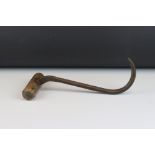 Antique 19th century Iron Game / Grain Hook with Wooden Handle, 27cms high