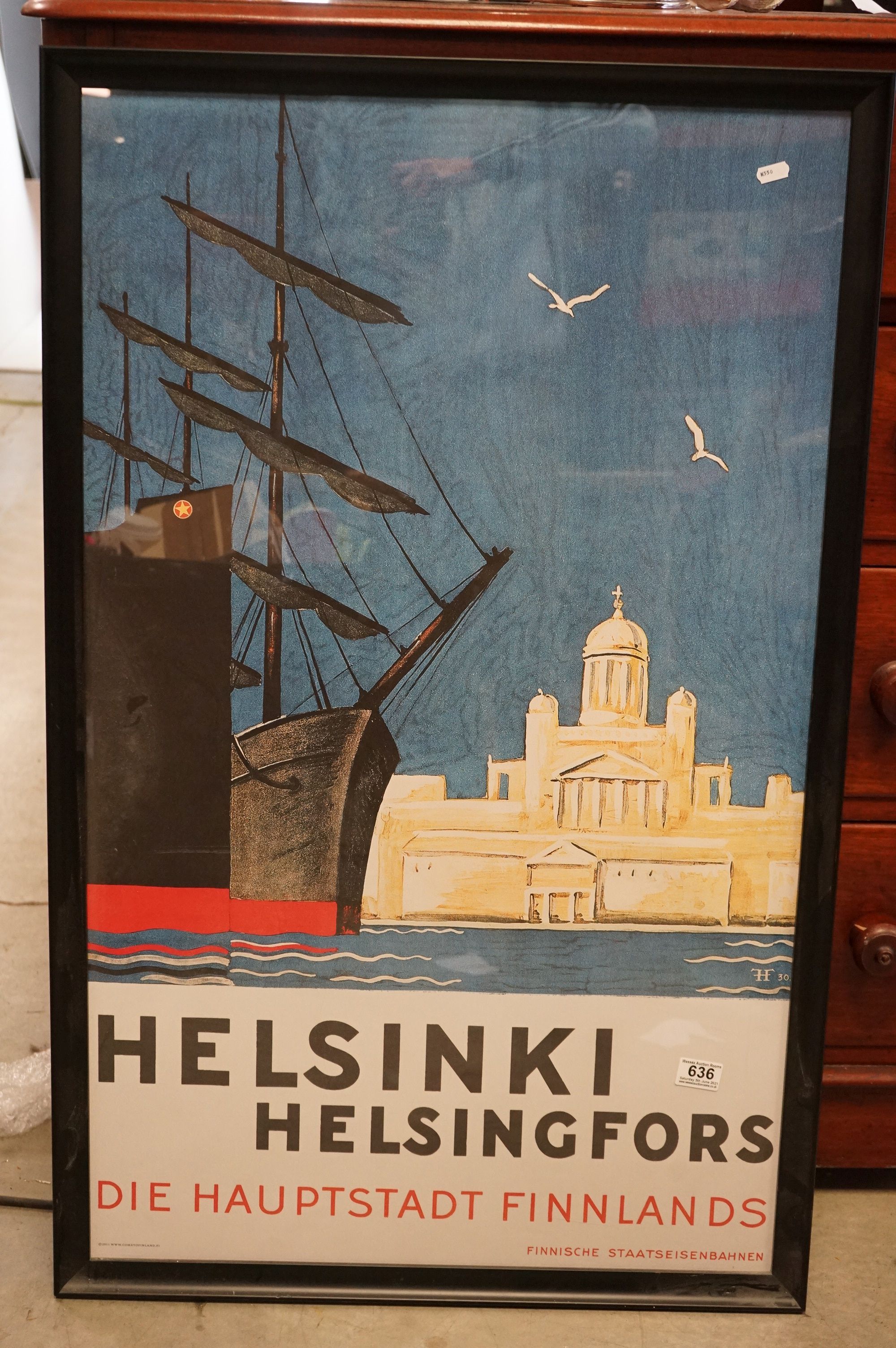 A framed and glazed Helsinki Helsingfors poster, together with three modernist prints. - Bild 6 aus 8