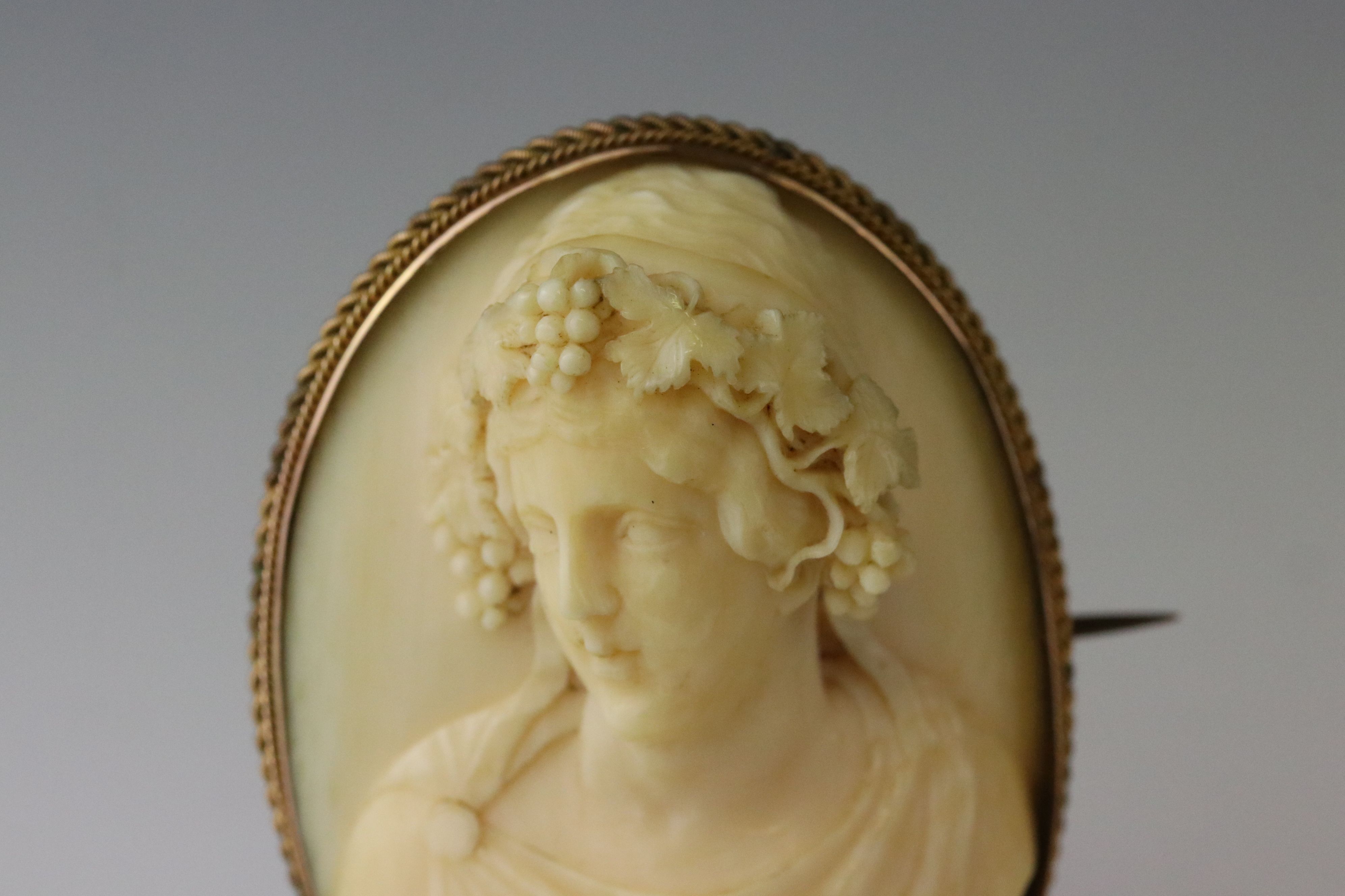 Victorian ivory cameo unmarked yellow gold oval brooch, the ivory cameo depicting female bust with - Image 2 of 5