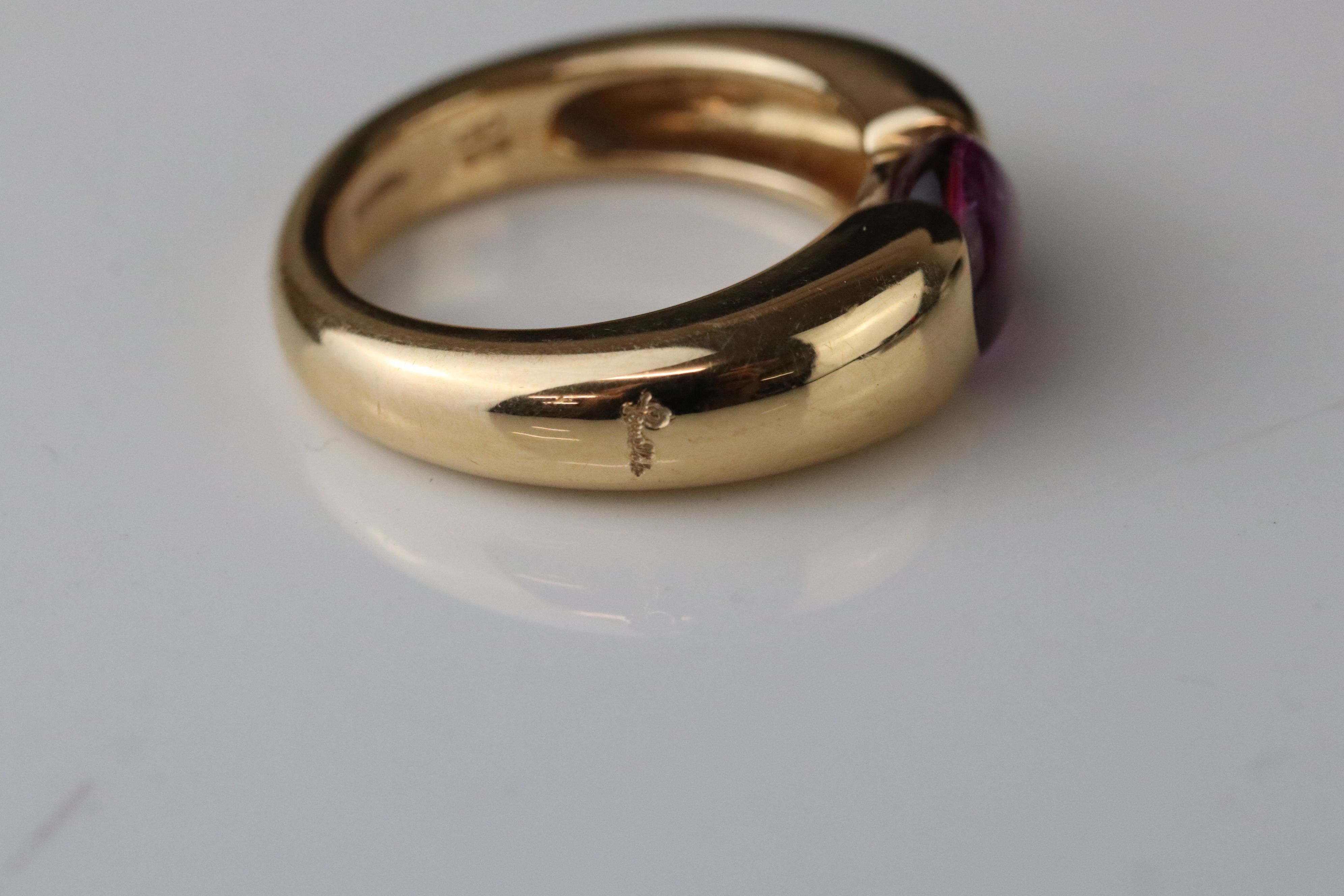 Pomellato tourmaline 18ct yellow gold ring, the cabochon cut asymmetric pink tourmaline measuring - Image 4 of 7