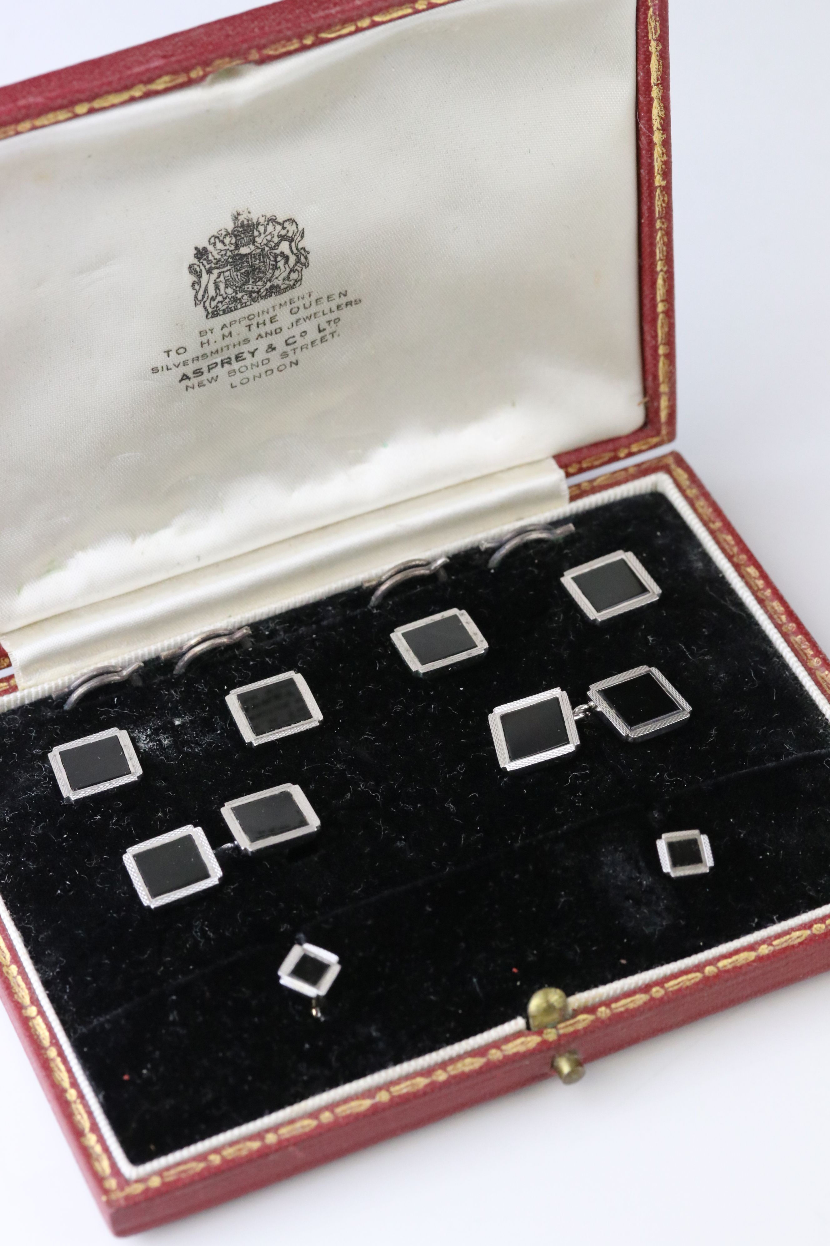 Onyx 9ct carat white gold Gentleman's cufflinks, buttons and dress stud set, square flush set