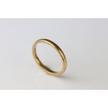 22ct yellow gold wedding band, personalisation to inner shank, width approx 2mm, ring size Q