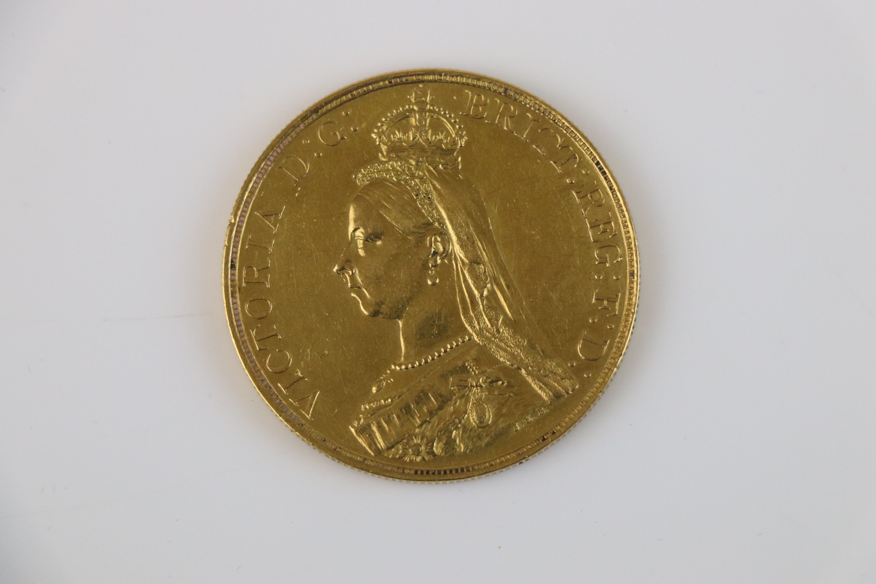 A Queen Victoria Jubilee Head 1887 Gold £5 coin. - Image 3 of 3