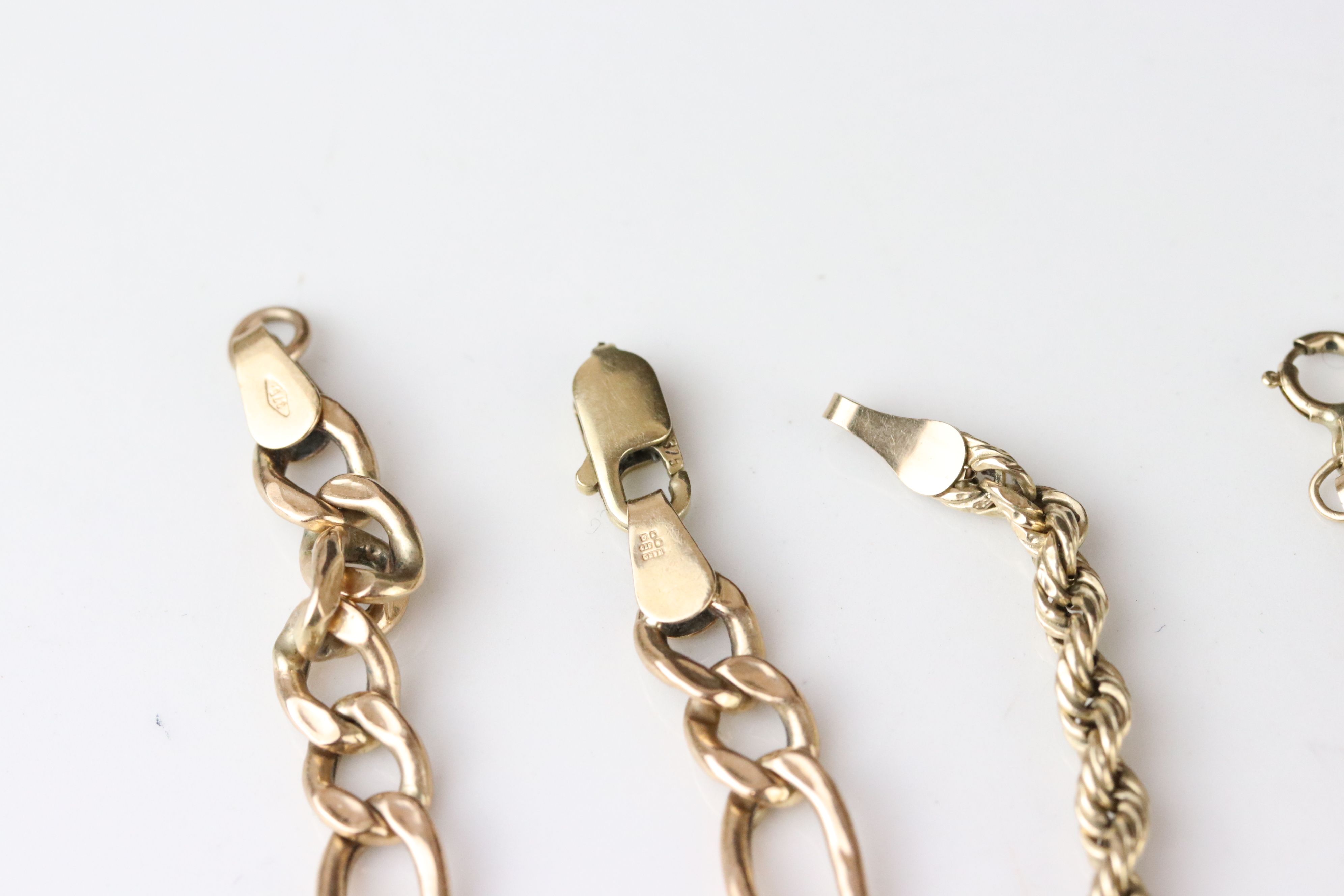 9ct yellow gold rope twist bracelet, length approx 19cm, together with a 9ct yellow gold figaro link - Image 4 of 4