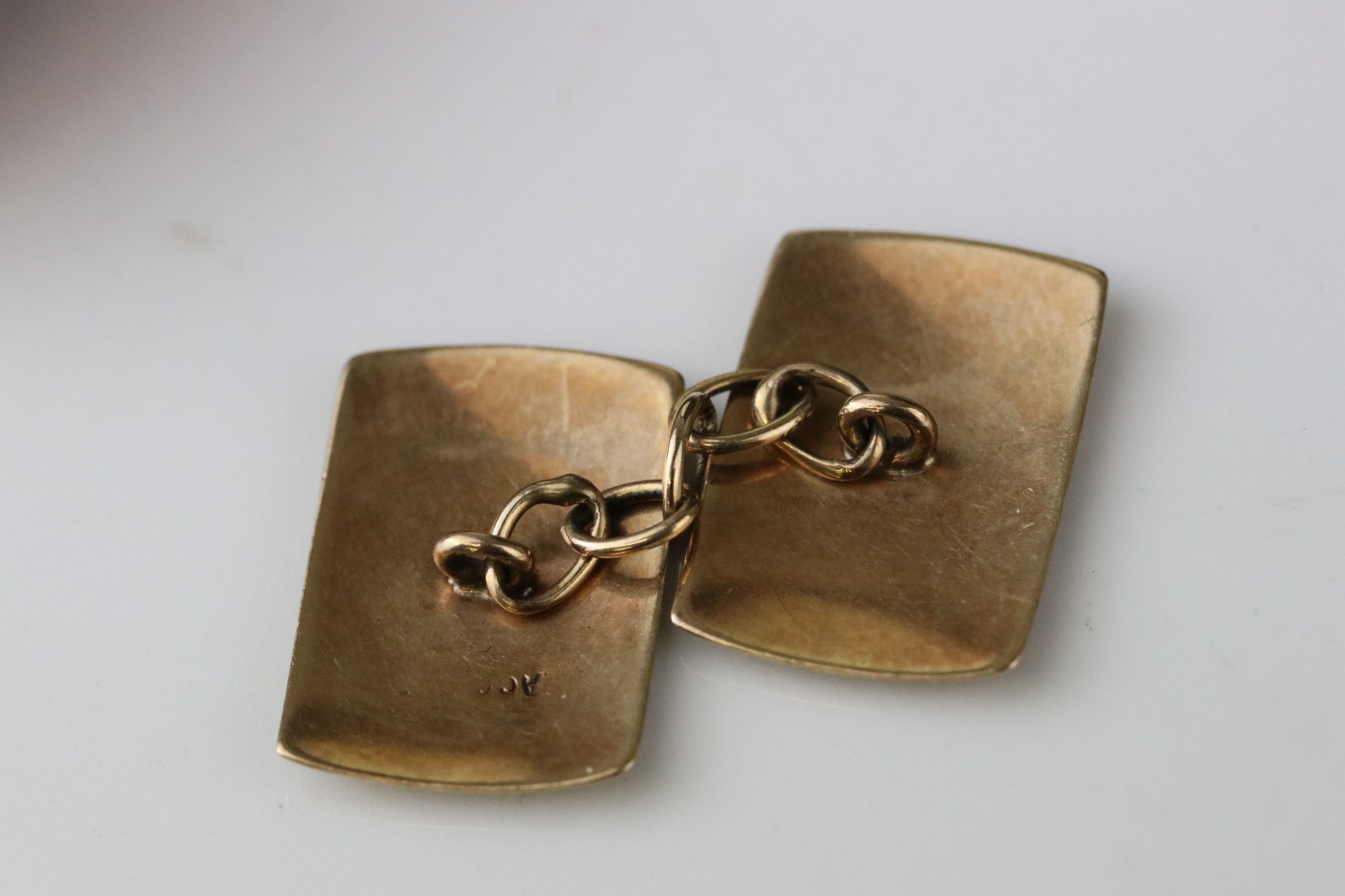Pair of rose metal chain link cufflinks, rectangular blank panels with engraved decorative border, - Image 4 of 4