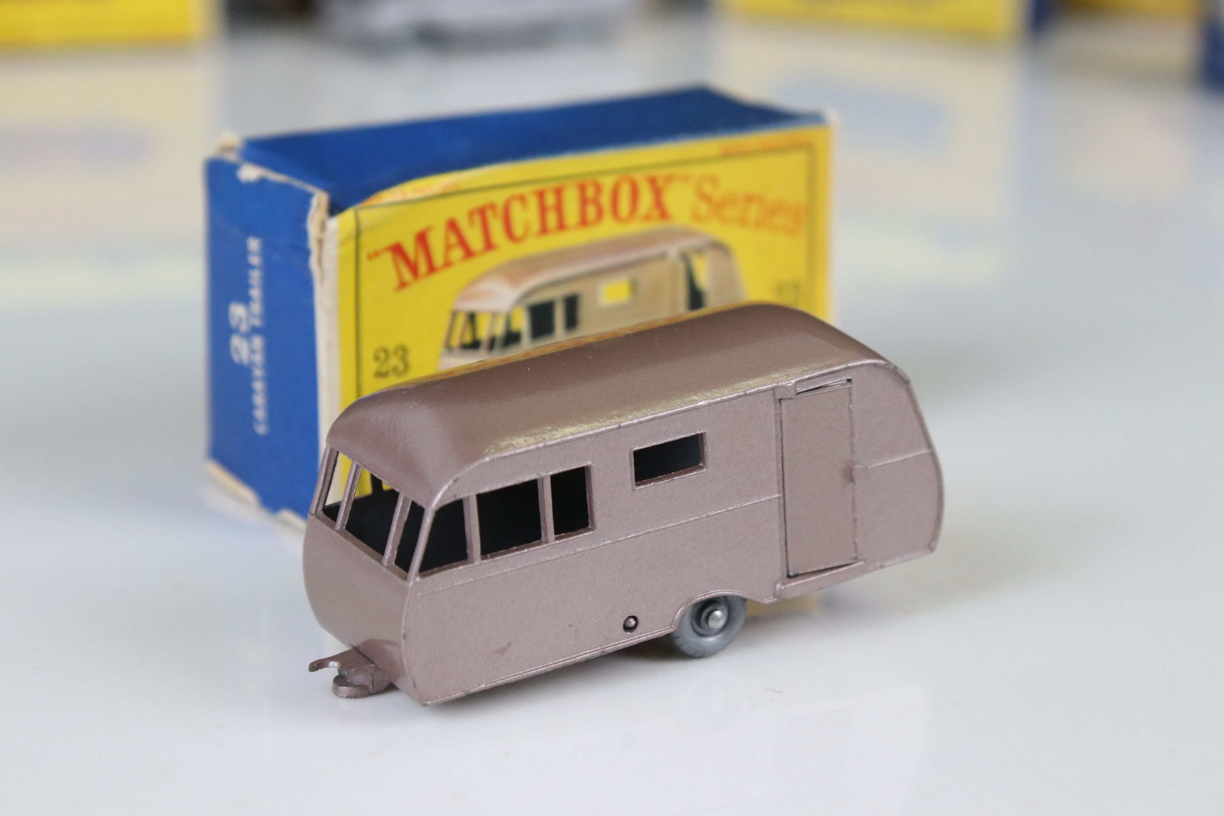 12 Boxed Matchbox 75 Series diecast models to include 7 Ford Anglia, 17 Metropolitan Taxi, 23 - Image 9 of 14