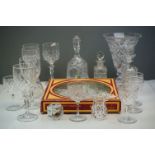 Collection of crystal and glass, to include vintage examples