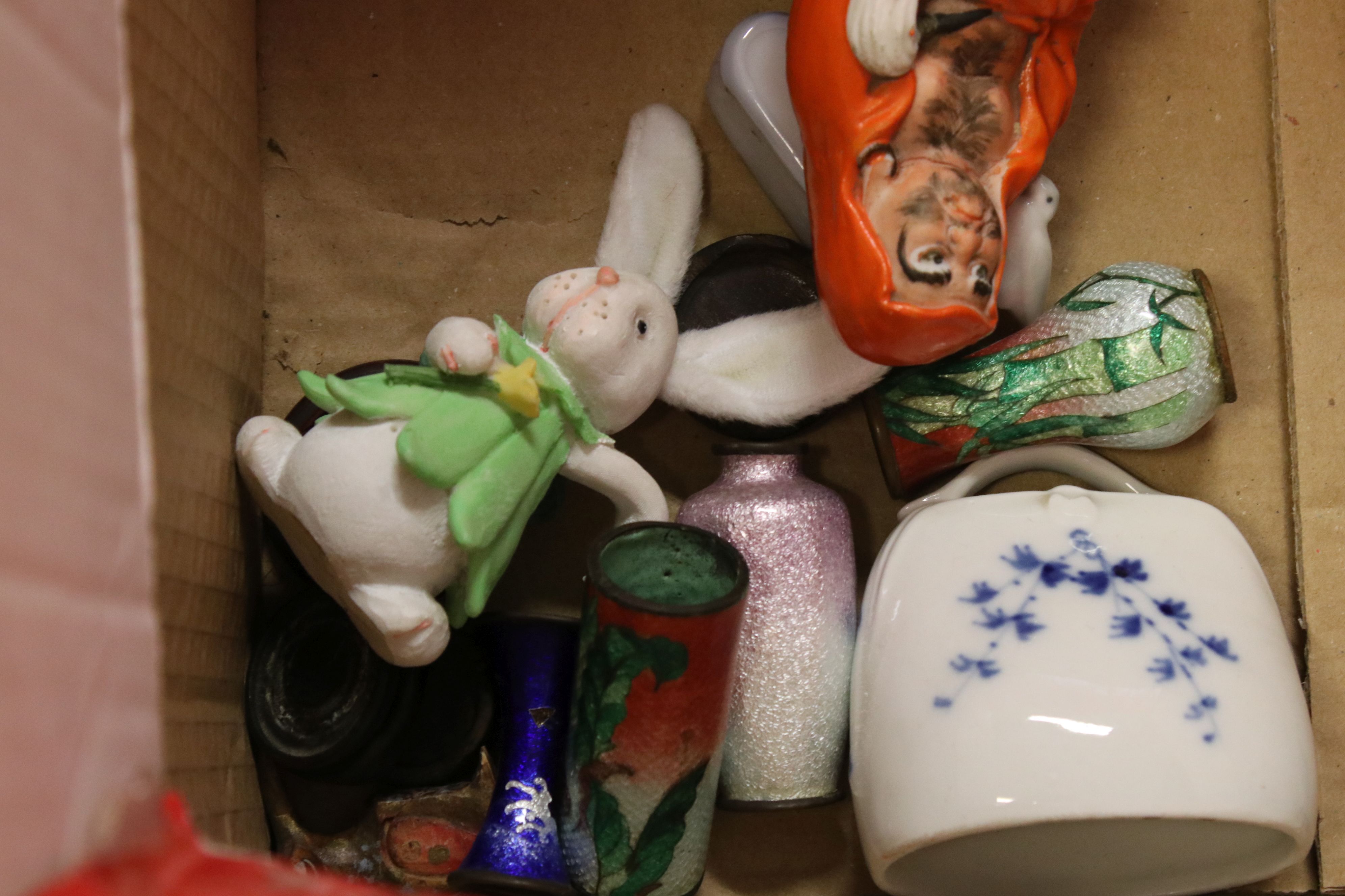Mixed Collectables including Metal Trick Dog Moneybox, Royal Doulton Large Character Jug, other - Image 5 of 5