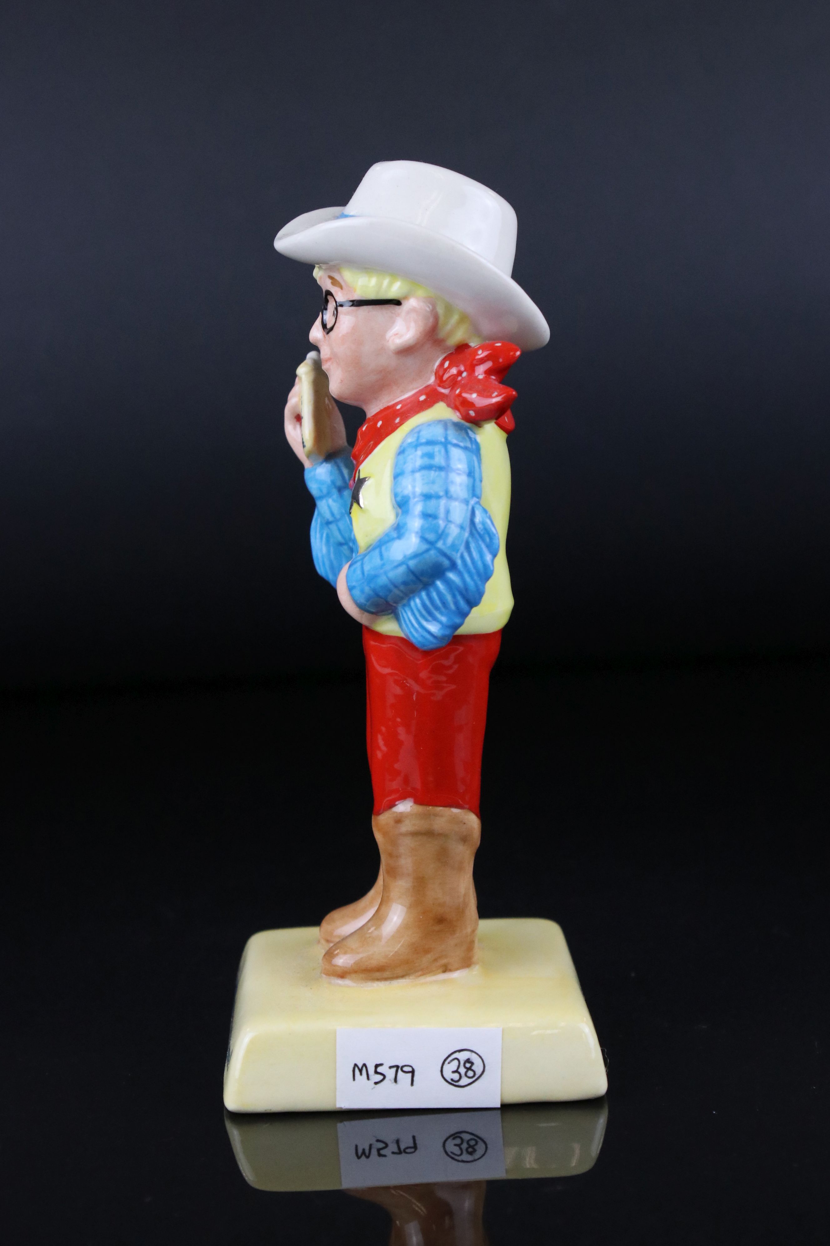 A Royal Doulton Millenium Milky Bar Kid figure limited edition 951 /2000. - Image 4 of 6