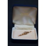 9ct gold vintage pendant/brooch