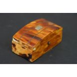 Vintage fruitwood snuff box