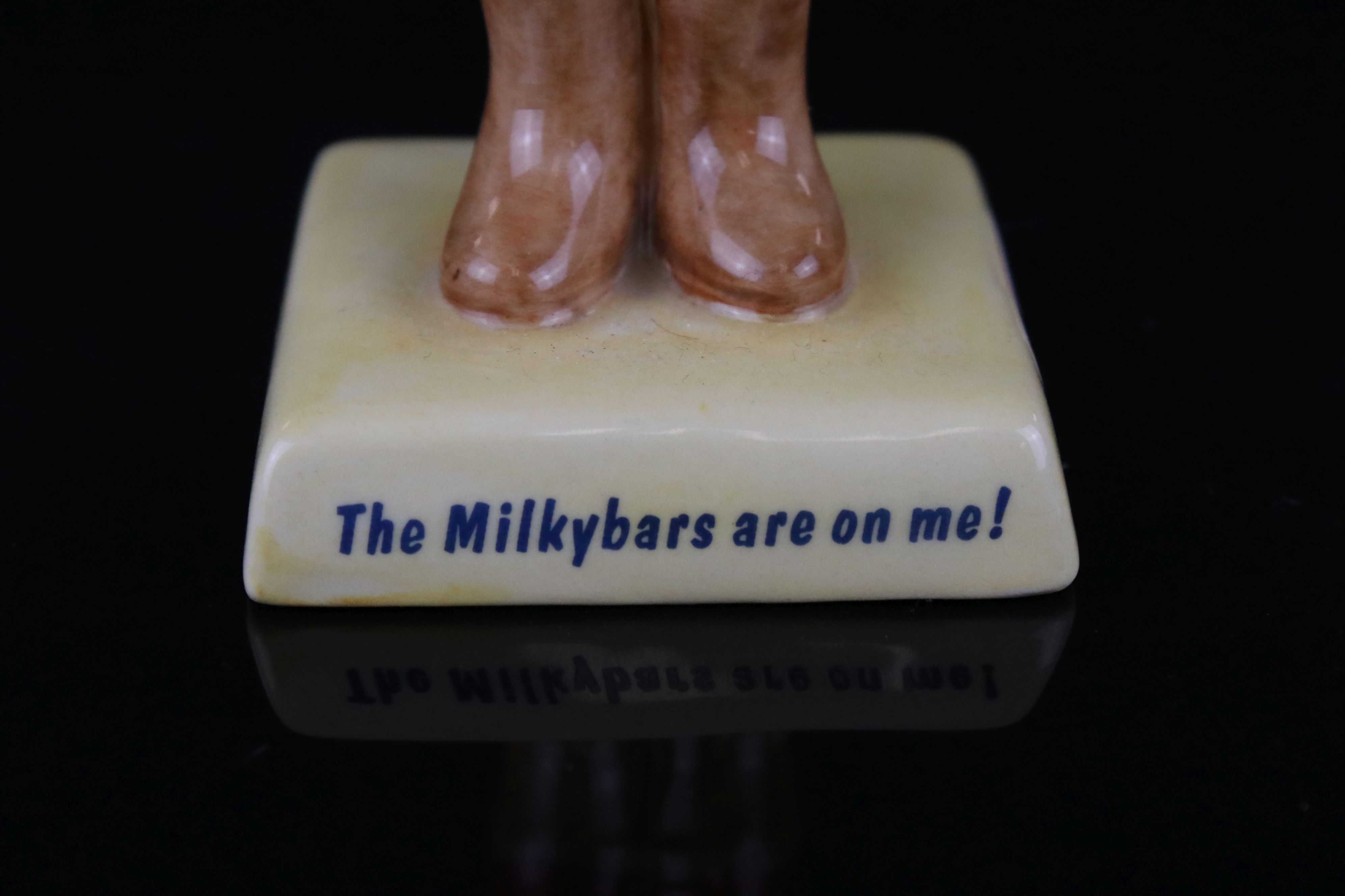 A Royal Doulton Millenium Milky Bar Kid figure limited edition 951 /2000. - Image 3 of 6