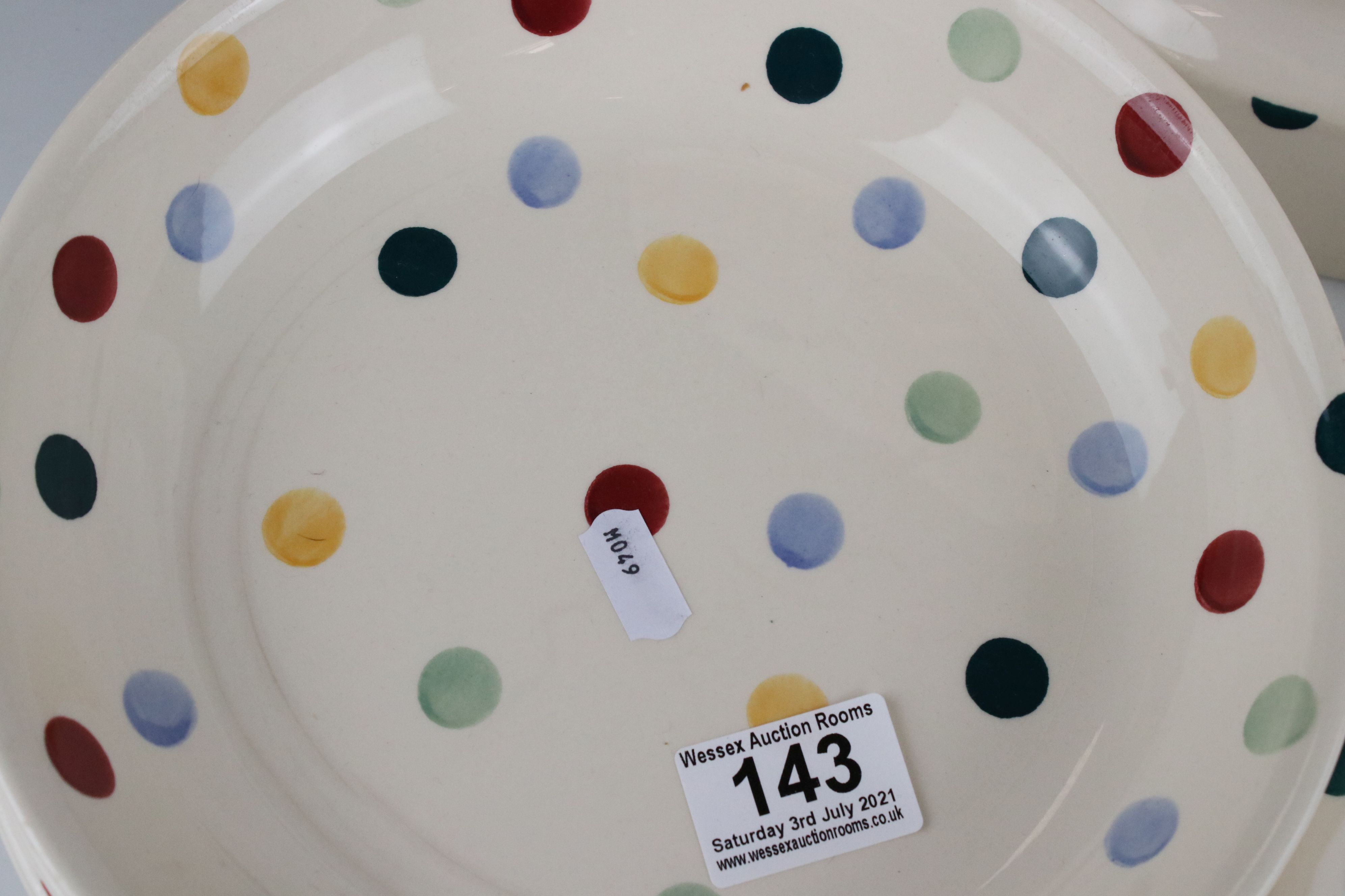 Emma Bridgewater ' Polka Dot ' pattern Three Shallow Bowls and Four Dinner Plates - Image 3 of 8