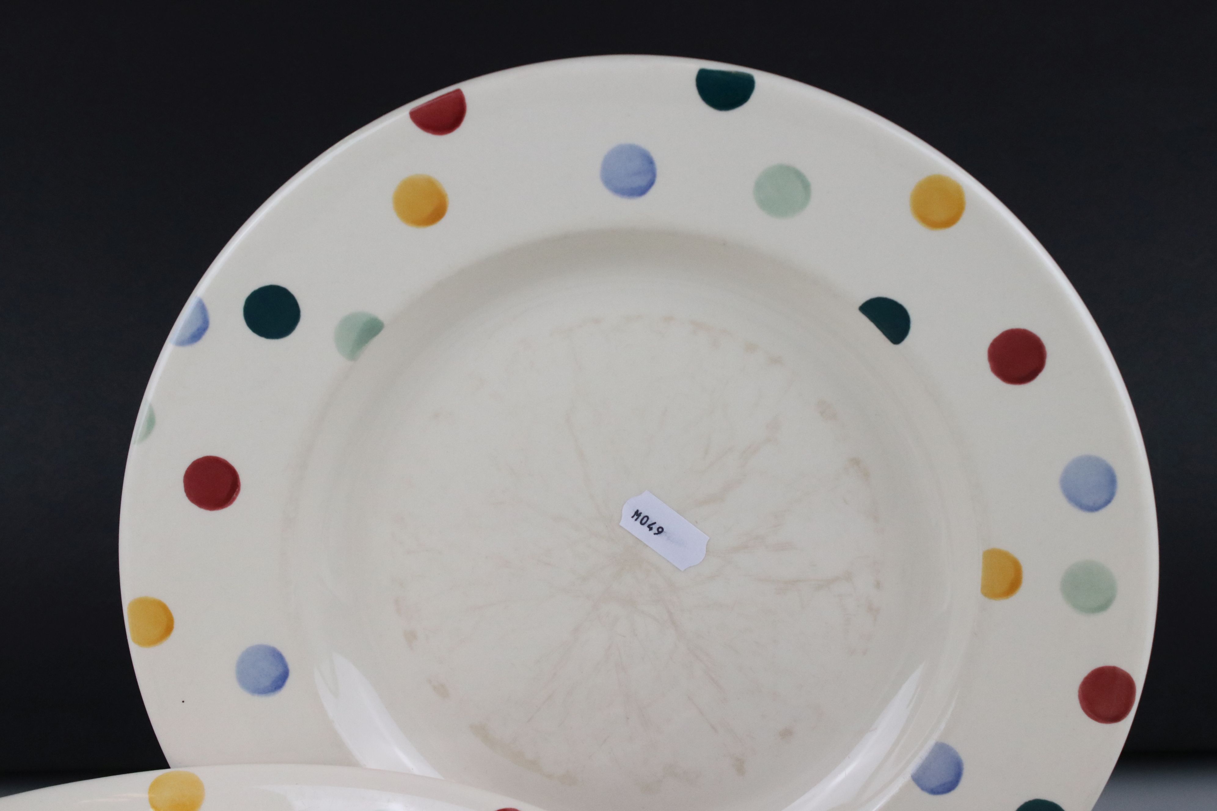 Emma Bridgewater ' Polka Dot ' pattern Three Shallow Bowls and Four Dinner Plates - Image 4 of 8