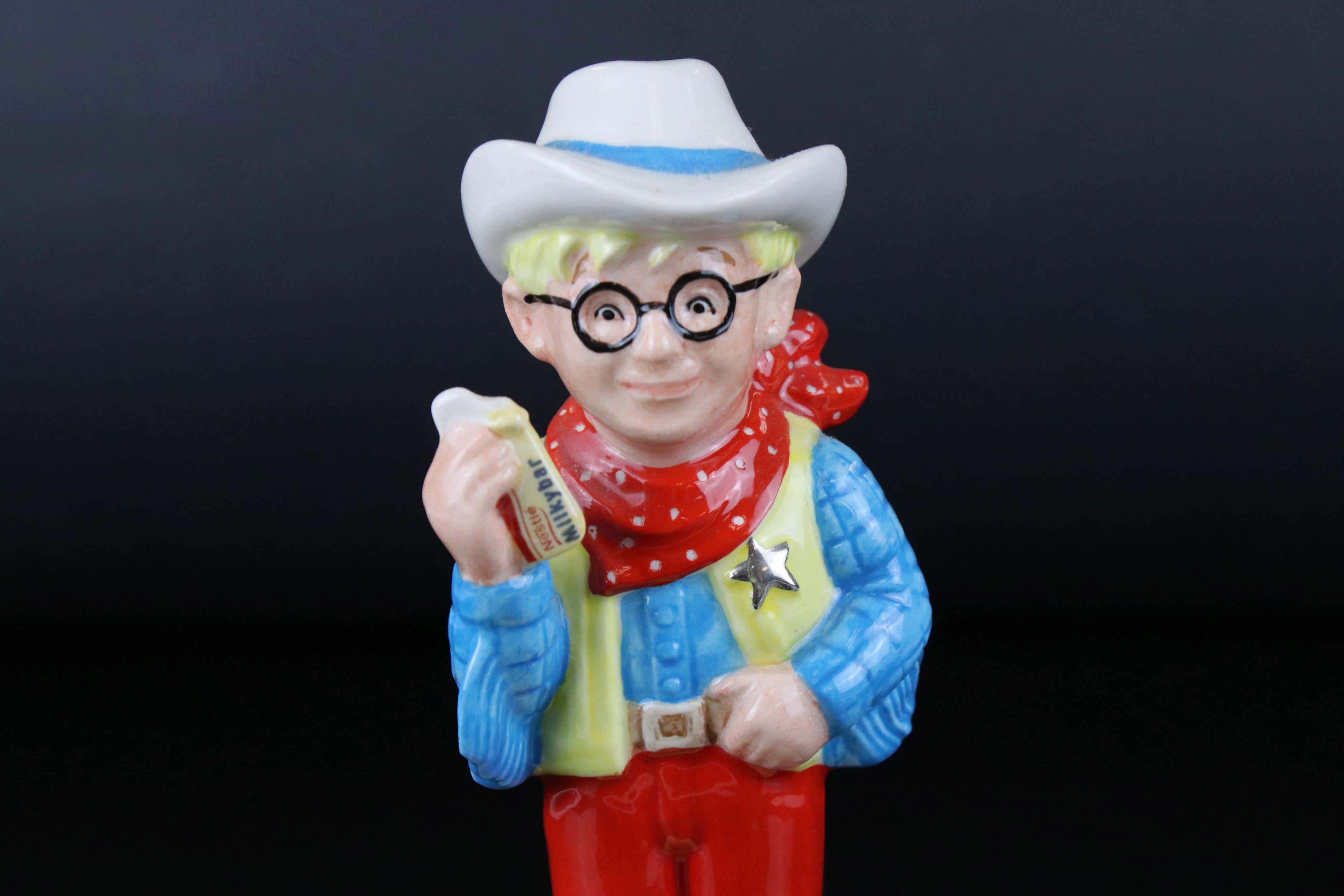 A Royal Doulton Millenium Milky Bar Kid figure limited edition 951 /2000. - Image 2 of 6