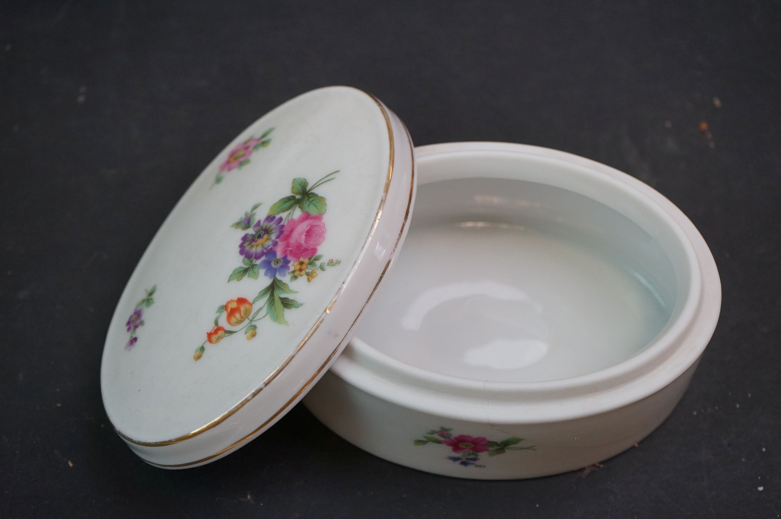 A collection of Meissen and Dresden porcelain to include plates, cups and dishes. - Image 3 of 13