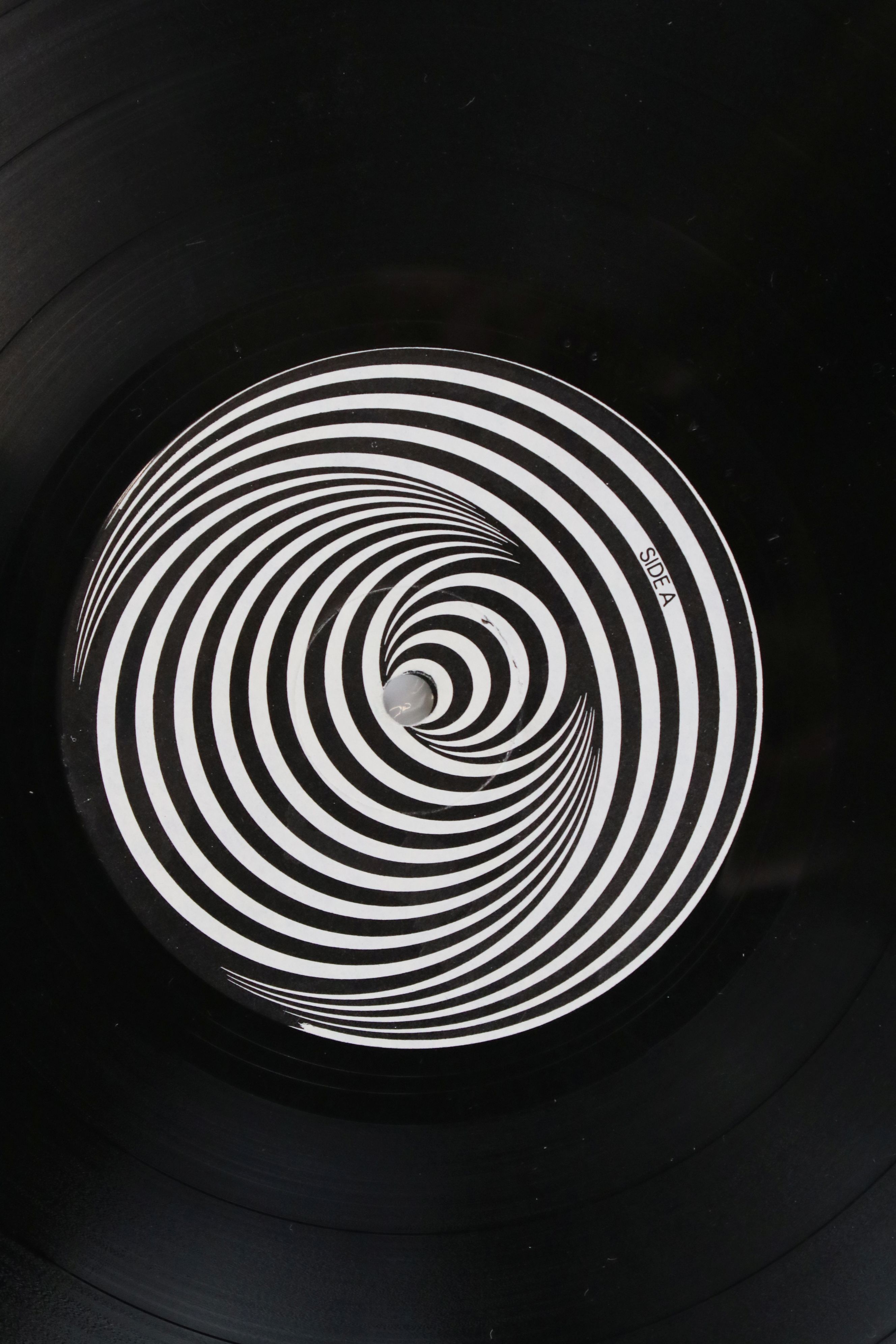 Vinyl - Patto Hold Your Fire LP on Vertigo 6360032, large Vertigo swirl label with Vertigo shown - Image 3 of 4