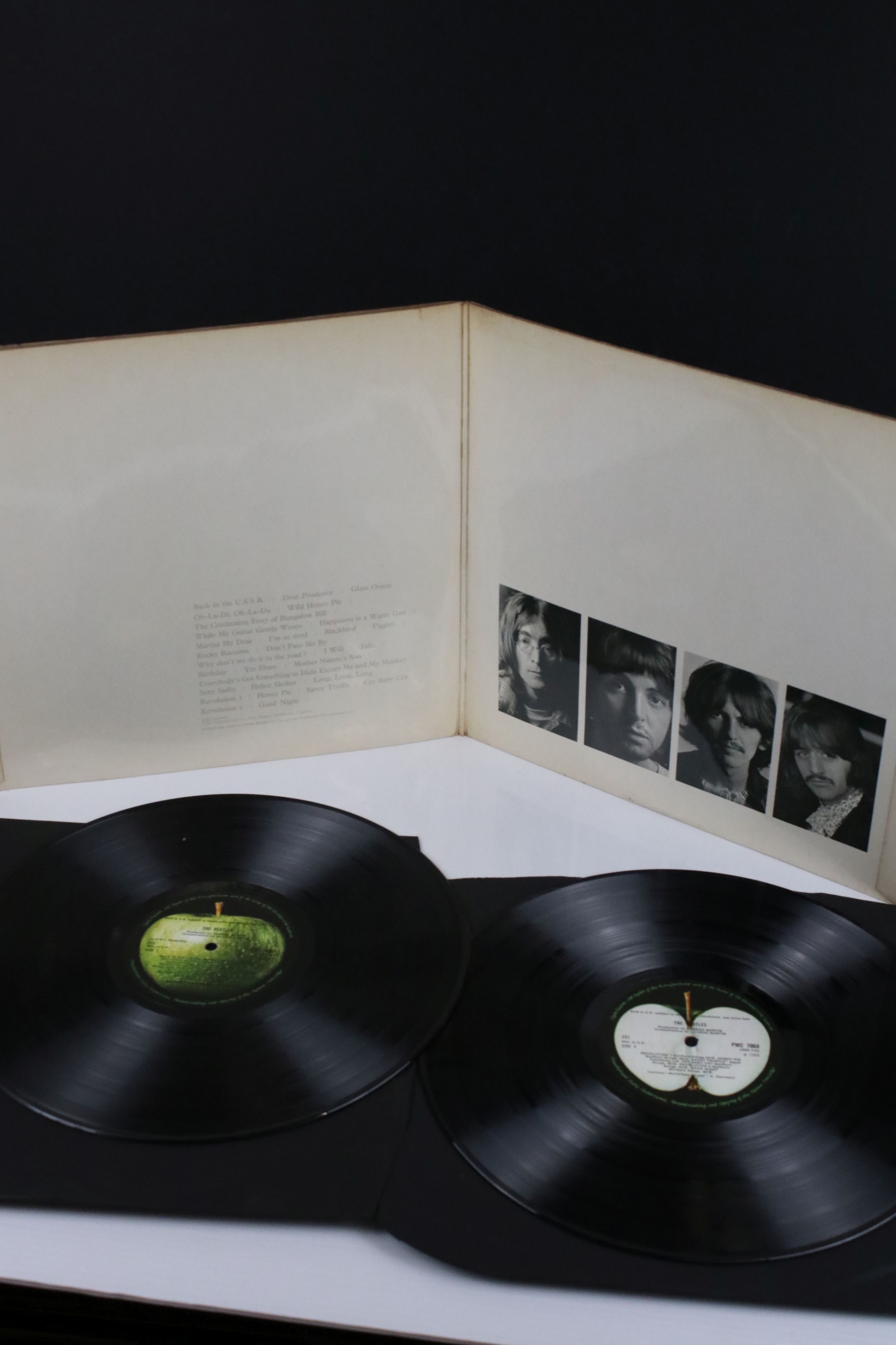 Vinyl - The Beatles - The White Album, numbered 0418438, top loading double sleeve with original - Image 3 of 8