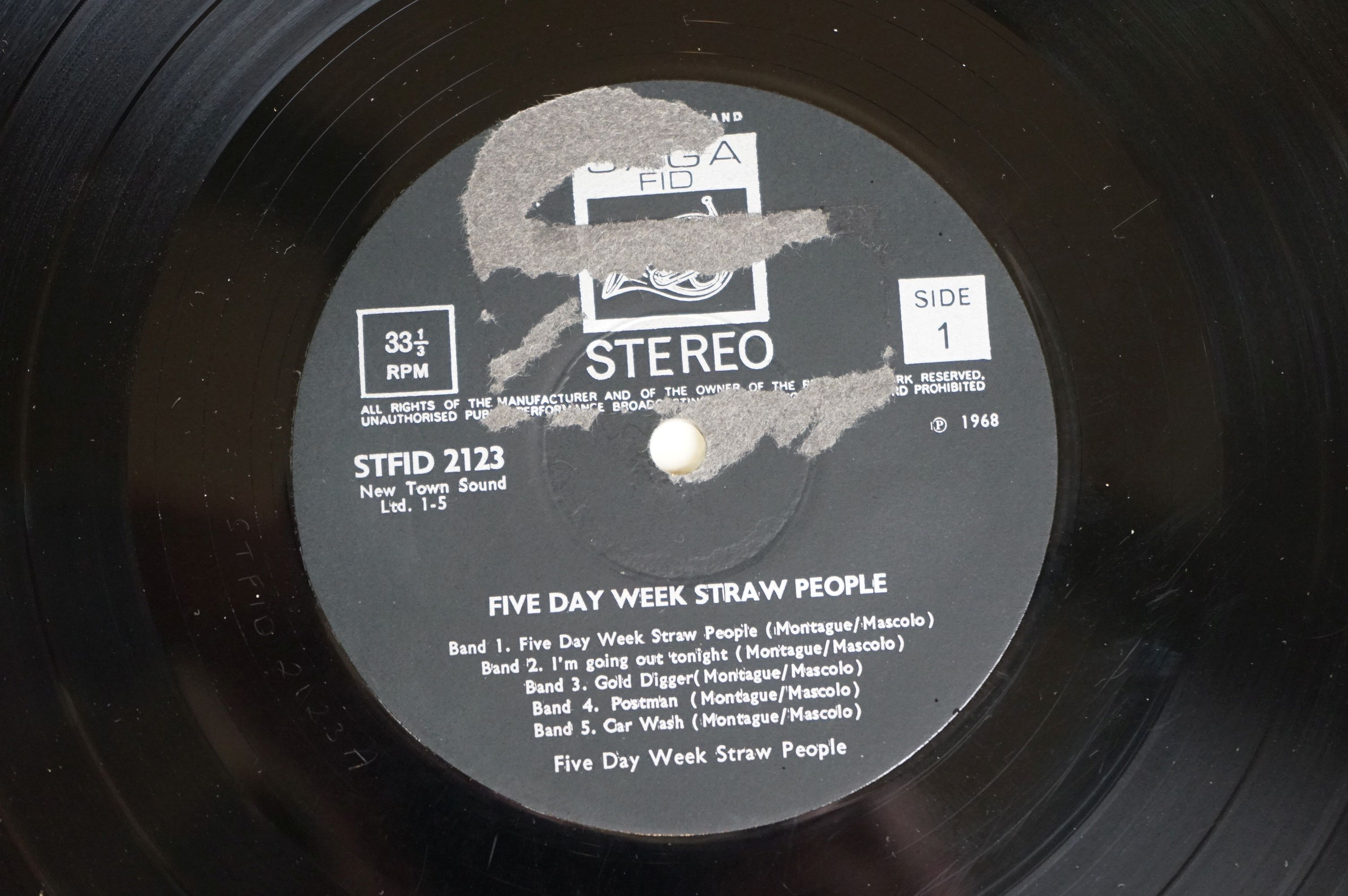 Vinyl - Five Day Week Straw People self titled LP SAGA, STFID 2123 with original Saga inner, label - Image 4 of 4
