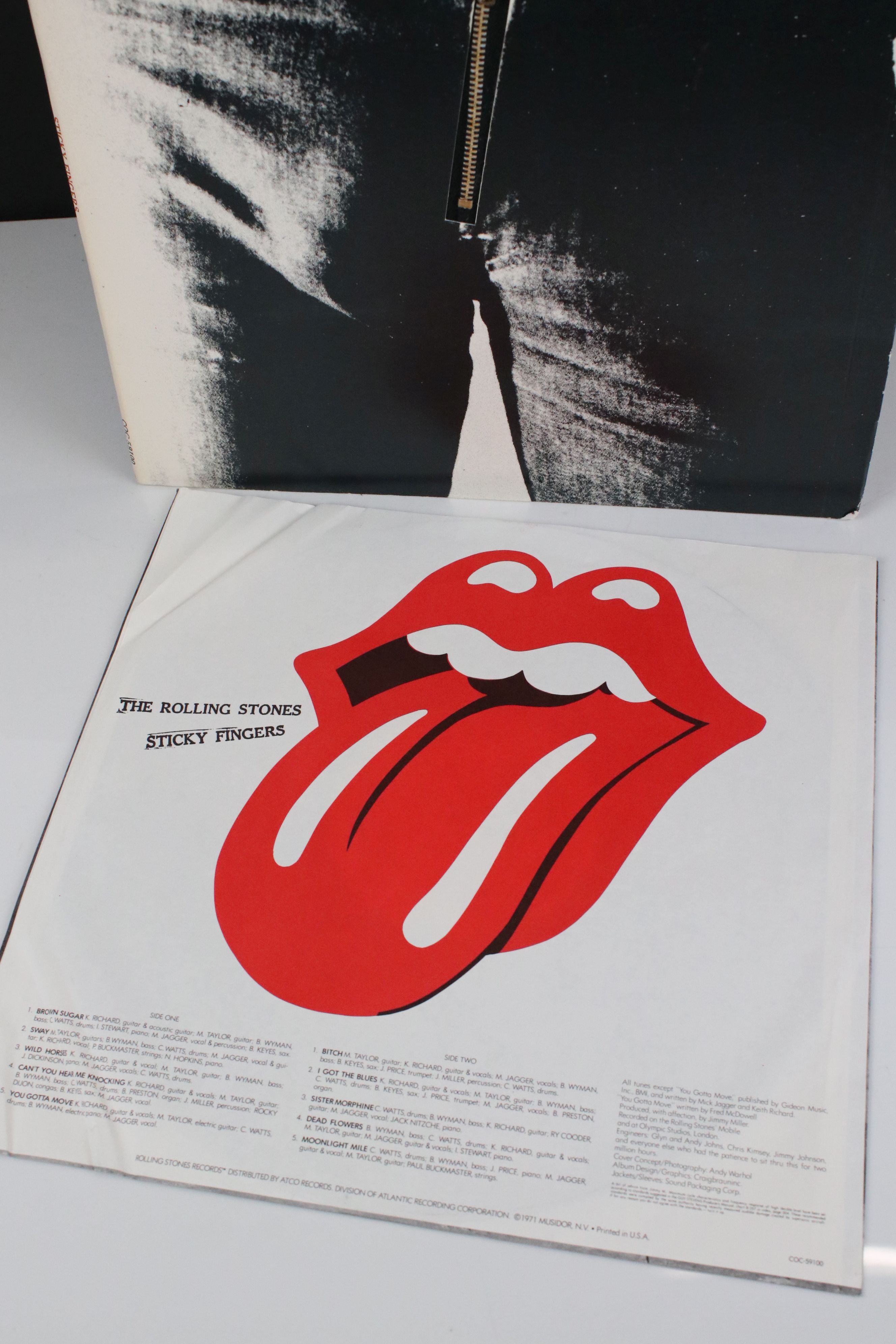 Vinyl - The Rolling Stones Sticky Fingers (COC 59100) Stereo, ATCO US pressing, inner sleeve has - Image 4 of 4